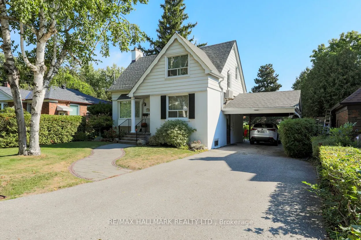 125 Chine Drive