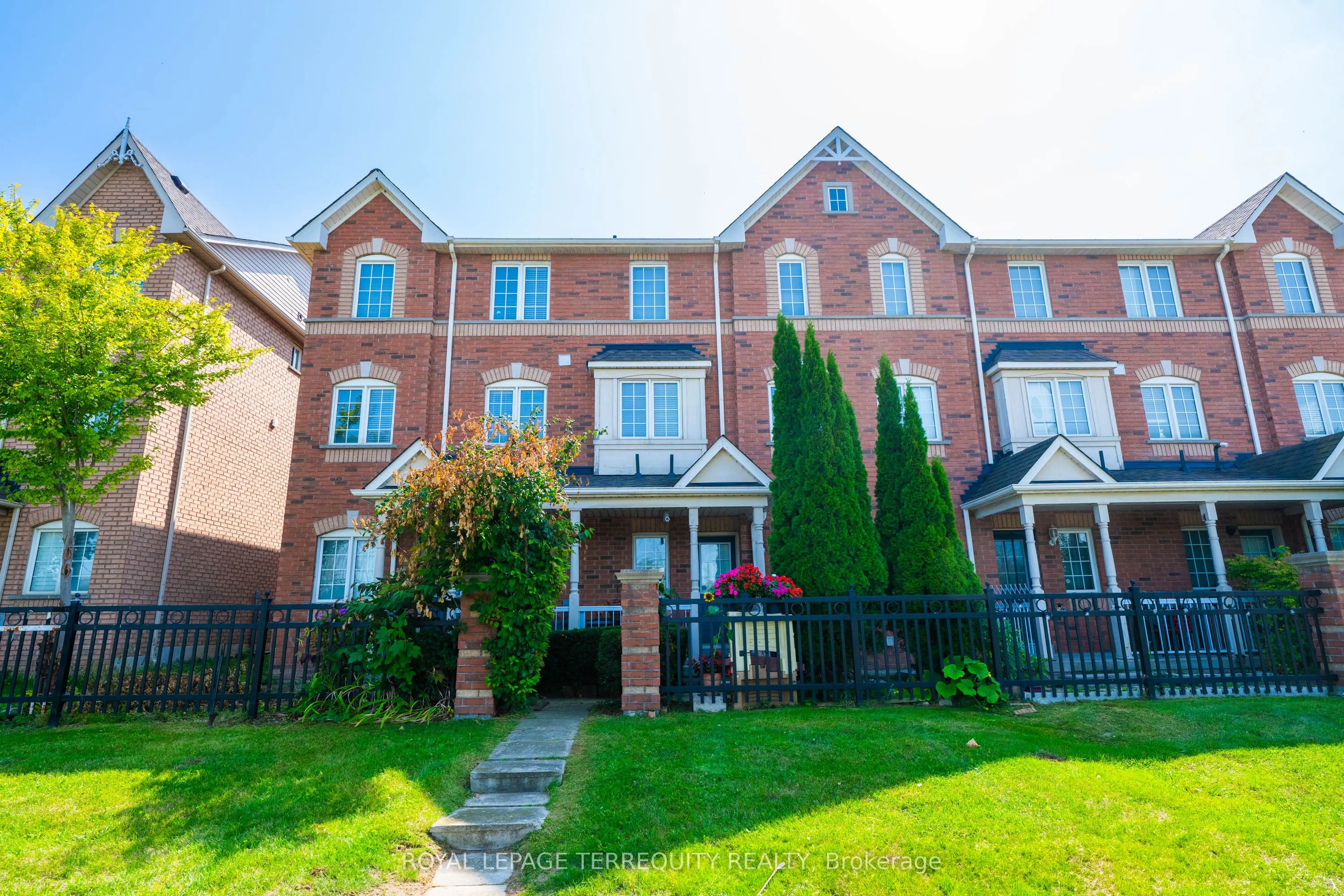 5 Collis Lane, #158