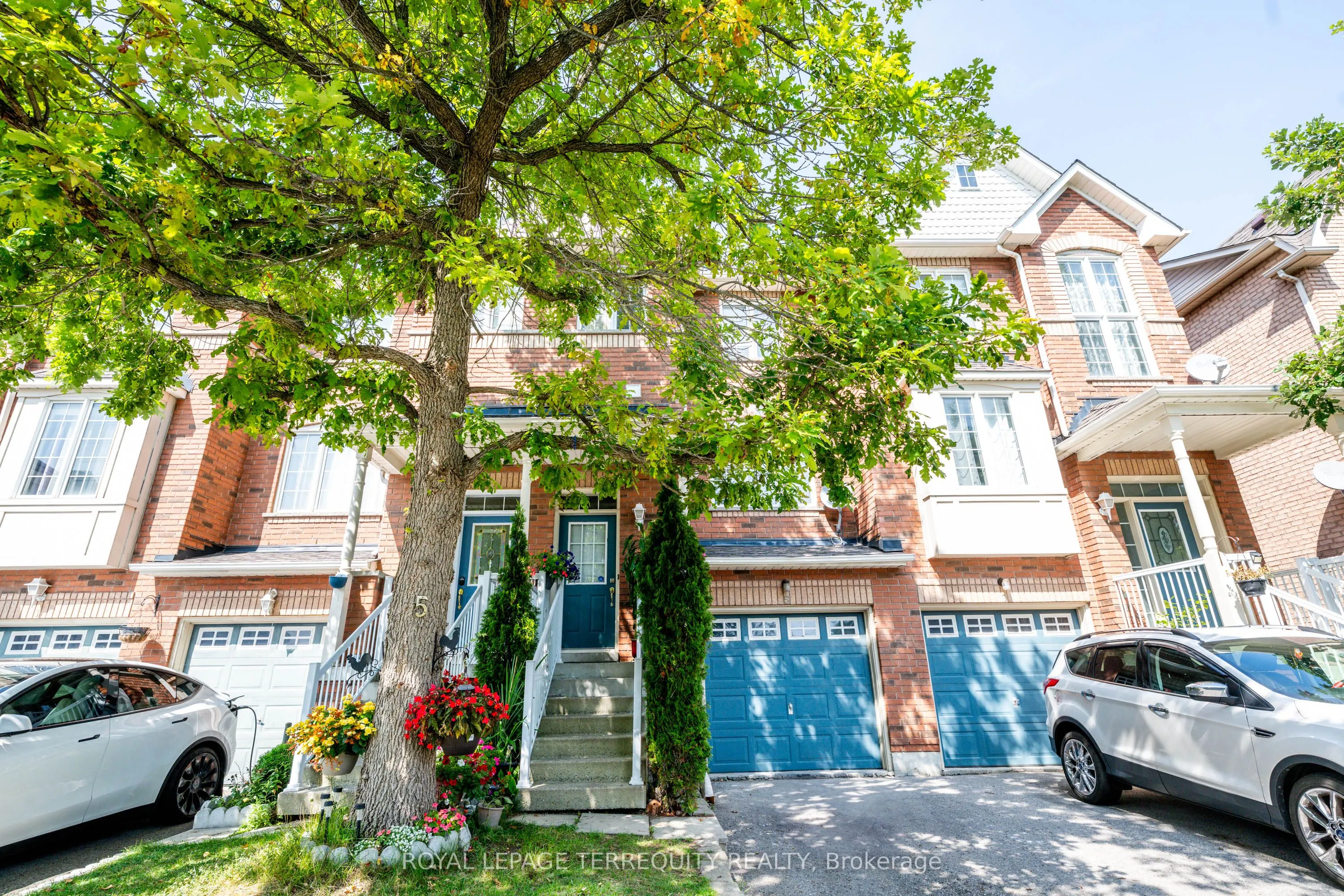 5 Collis Lane, #158