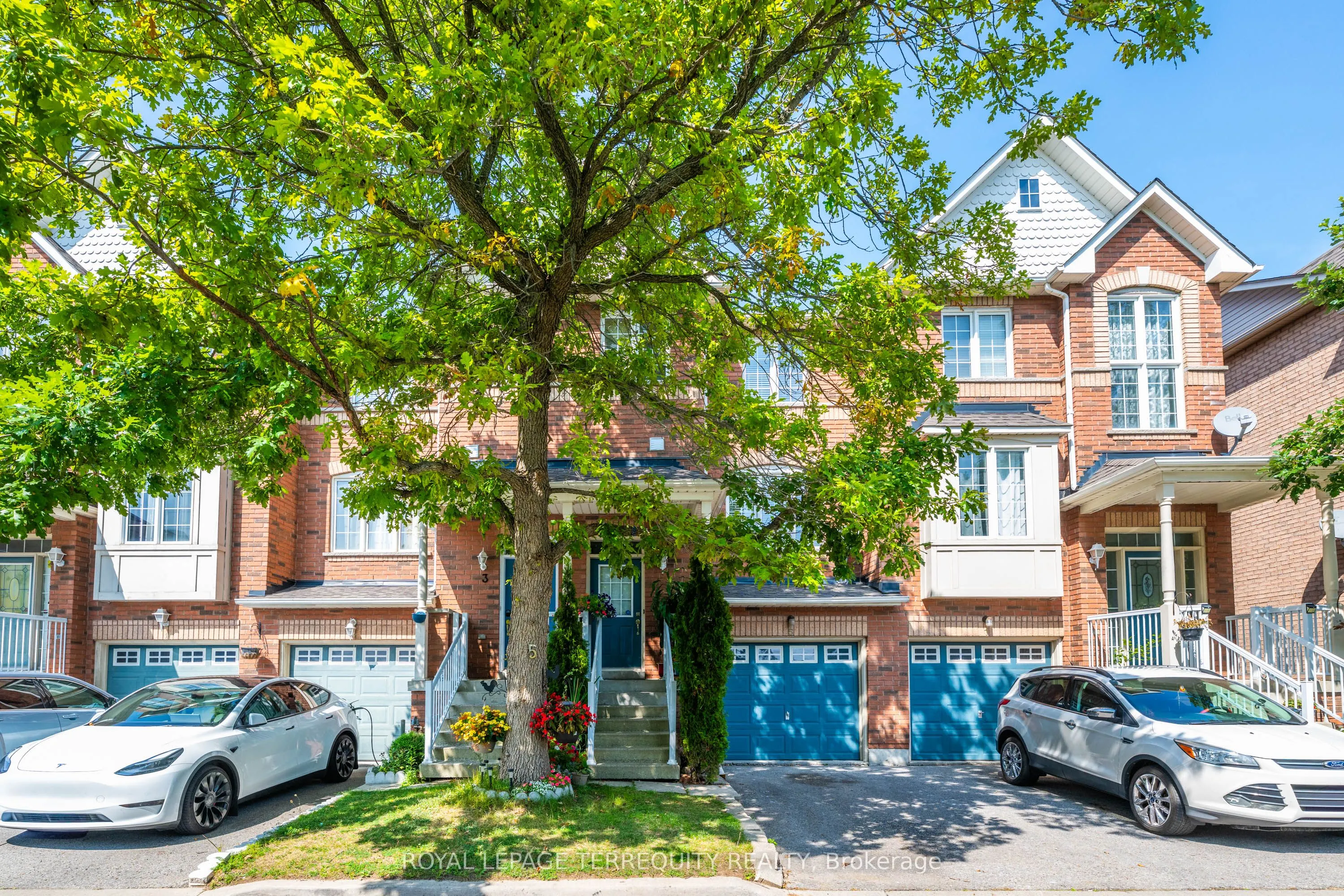 5 Collis Lane, #158