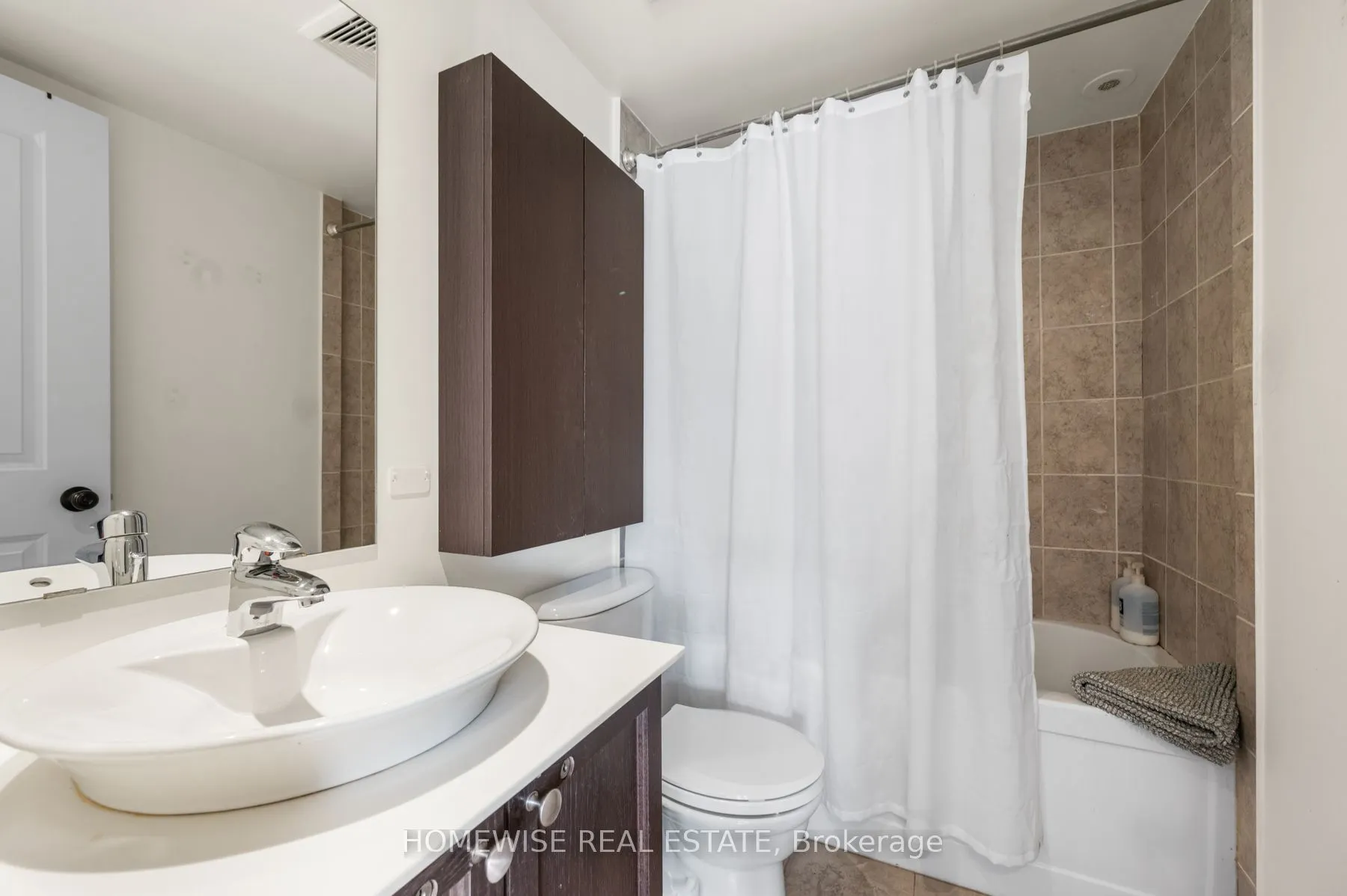 63 Carroll Street, #16