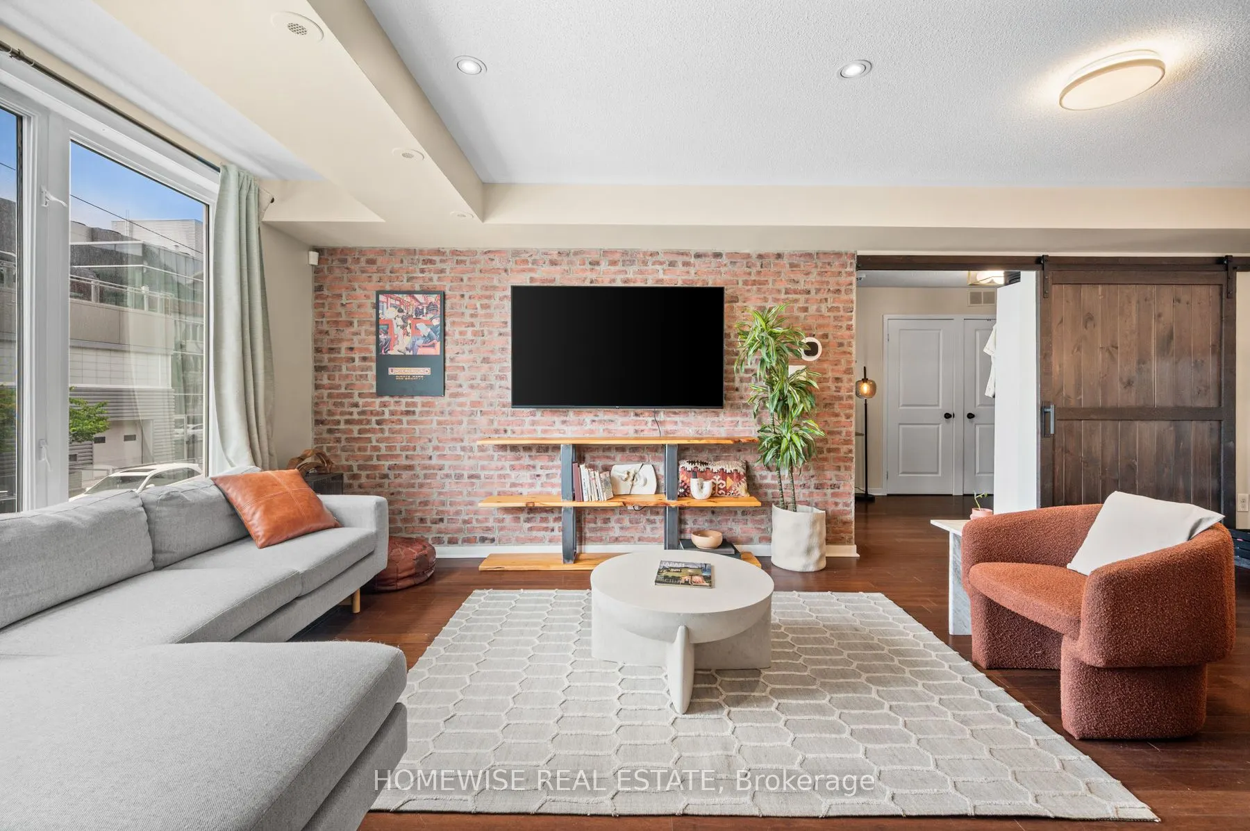 63 Carroll Street, #16