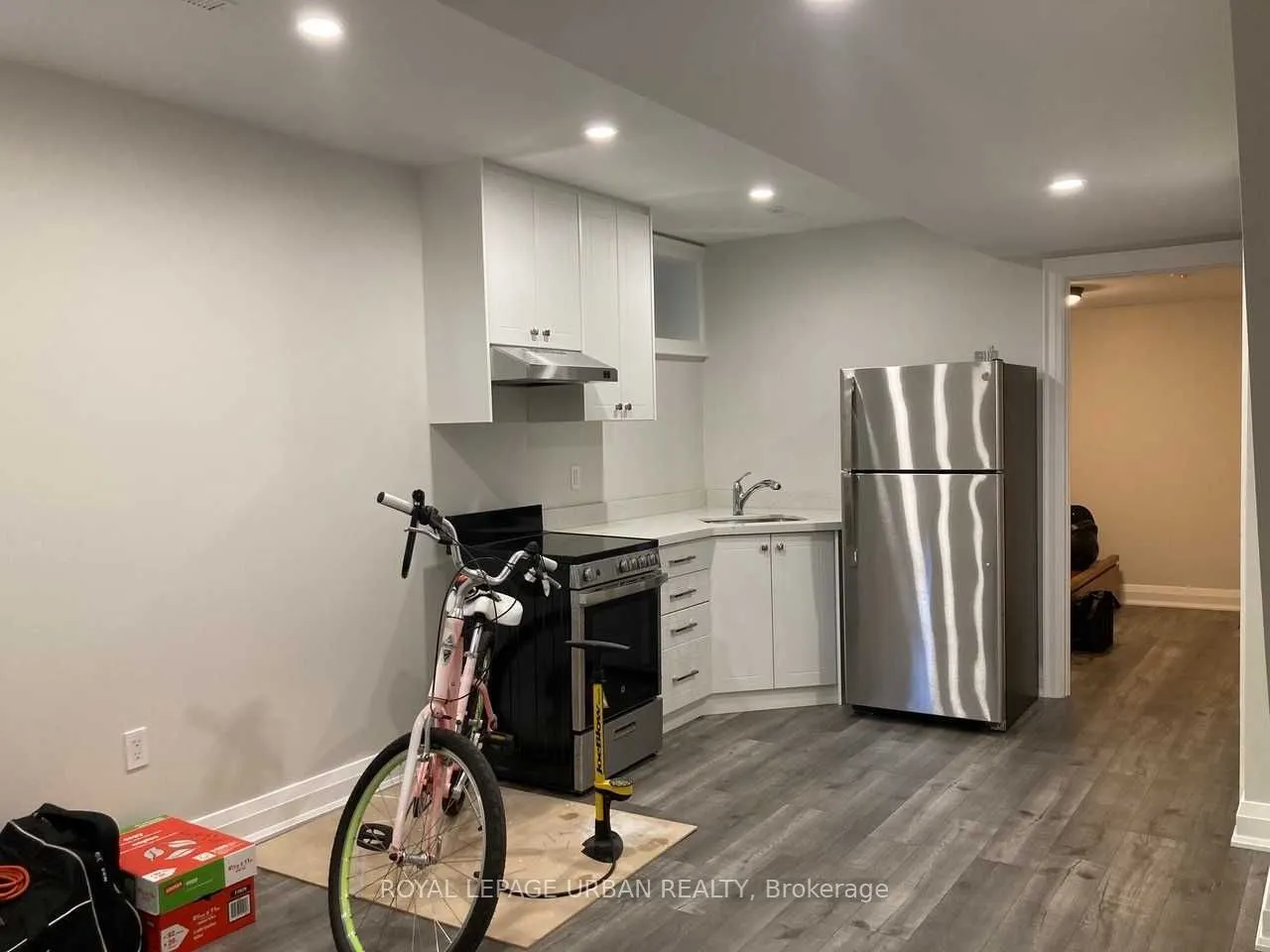 17 Chester Avenue, #Lower