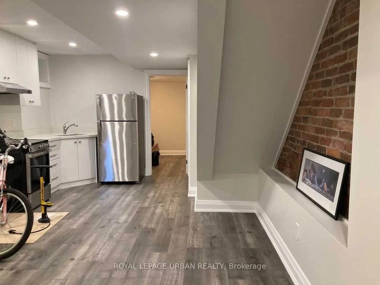 17 Chester Avenue, #Lower