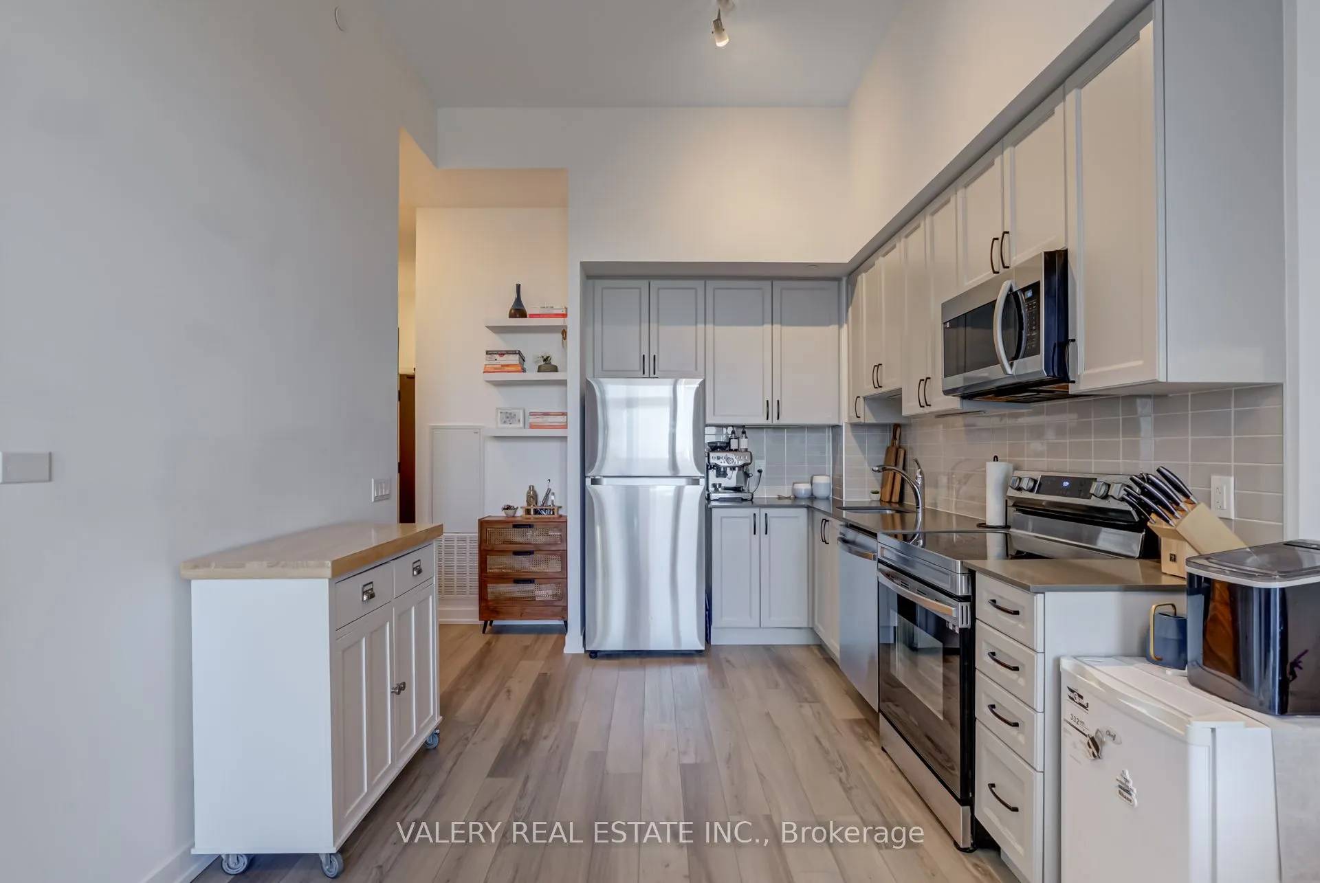 1480 Bayly Street, #708