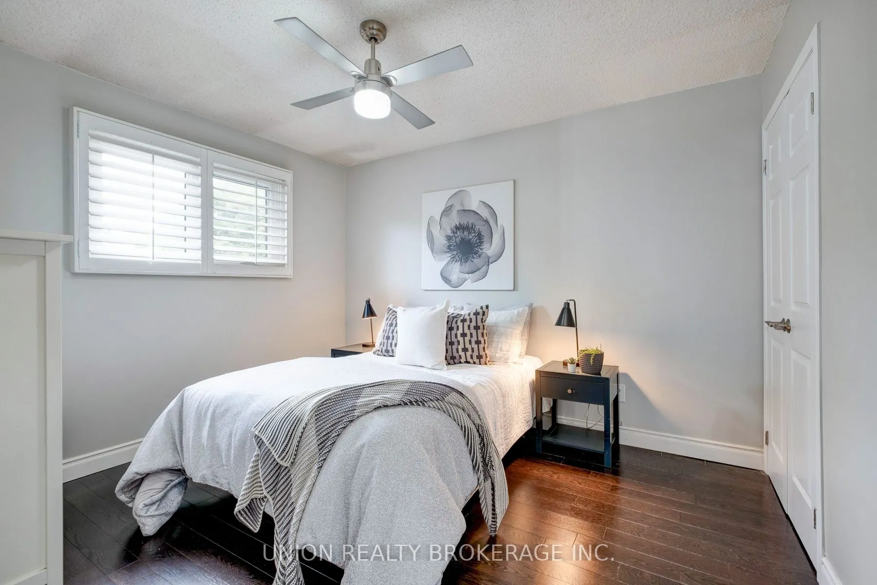 1022 Benton Crescent