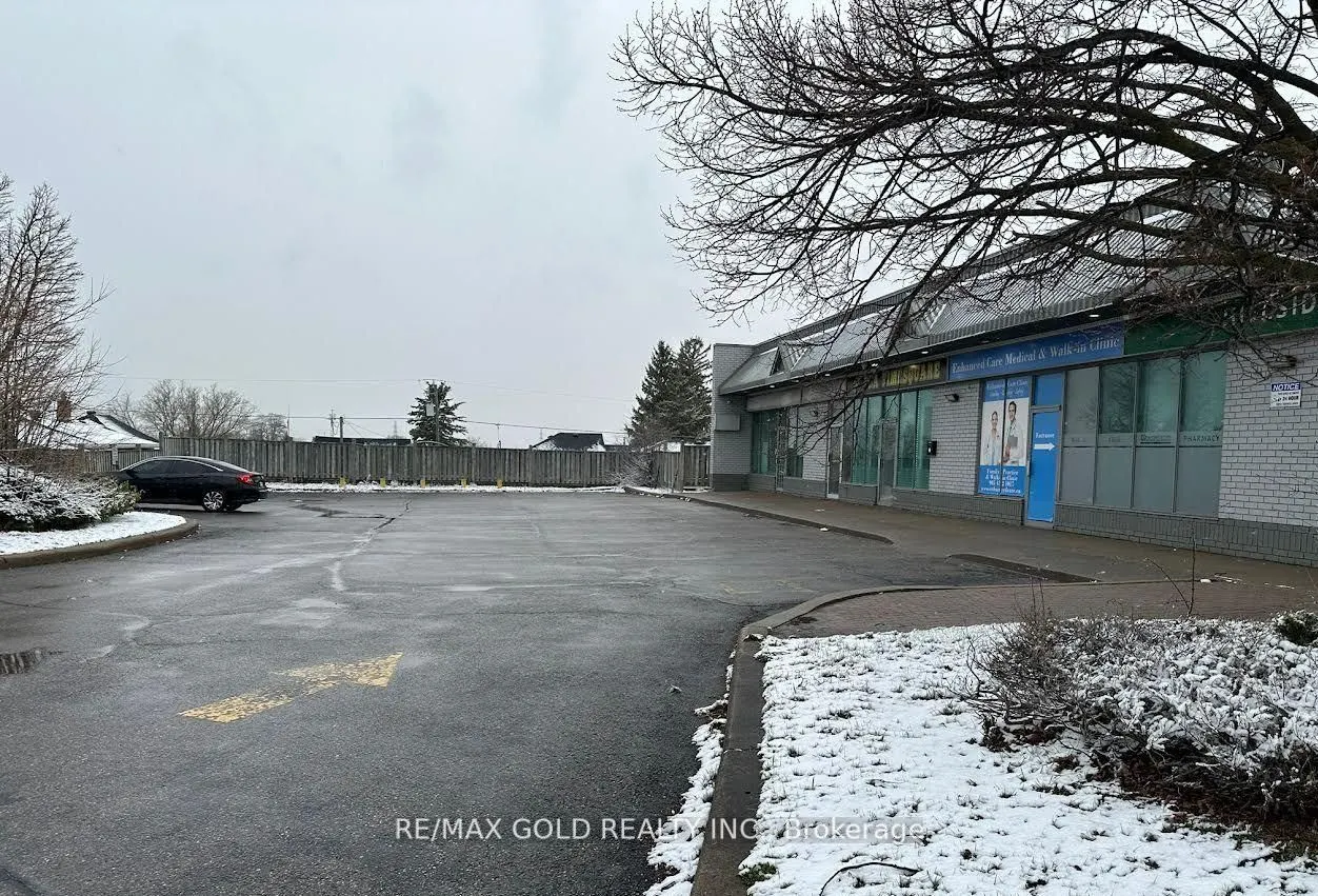 303 Hillside Avenue, #3