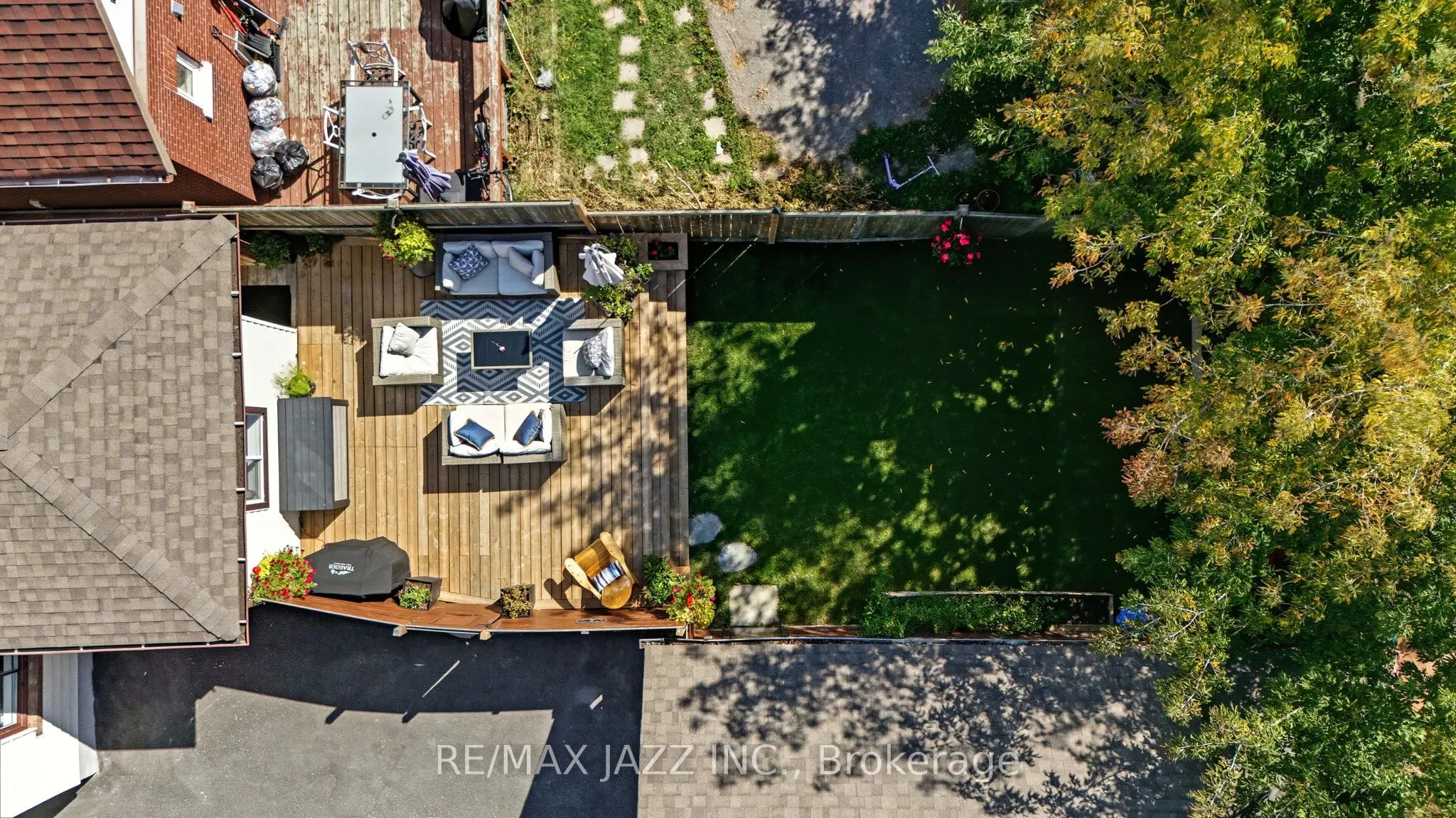 264 Ritson Road S