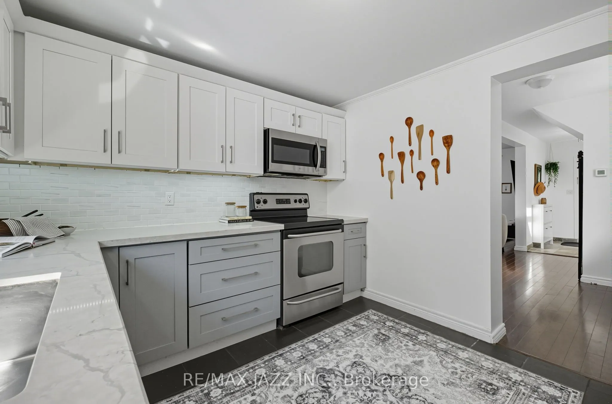 264 Ritson Road S