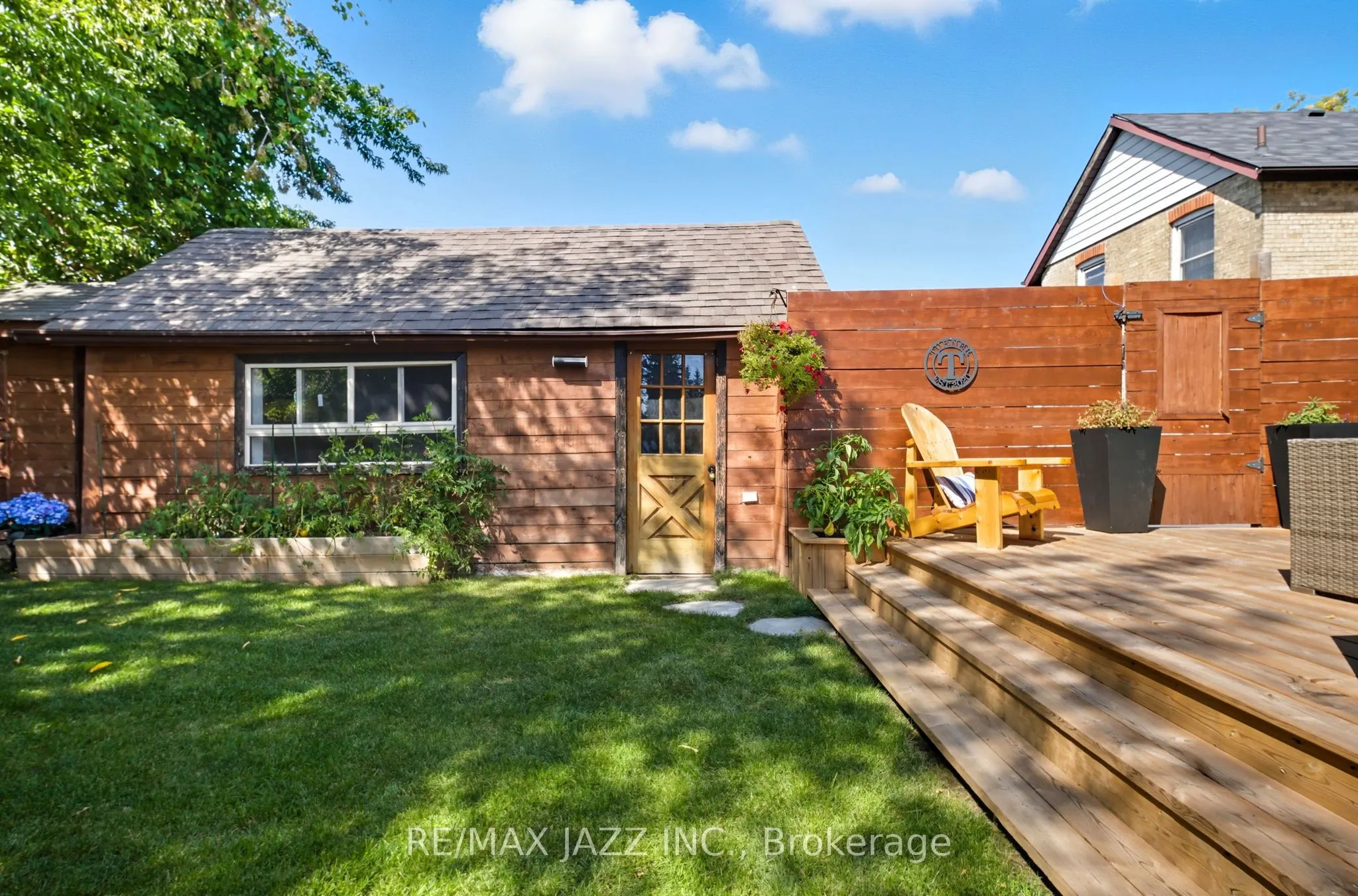 264 Ritson Road S