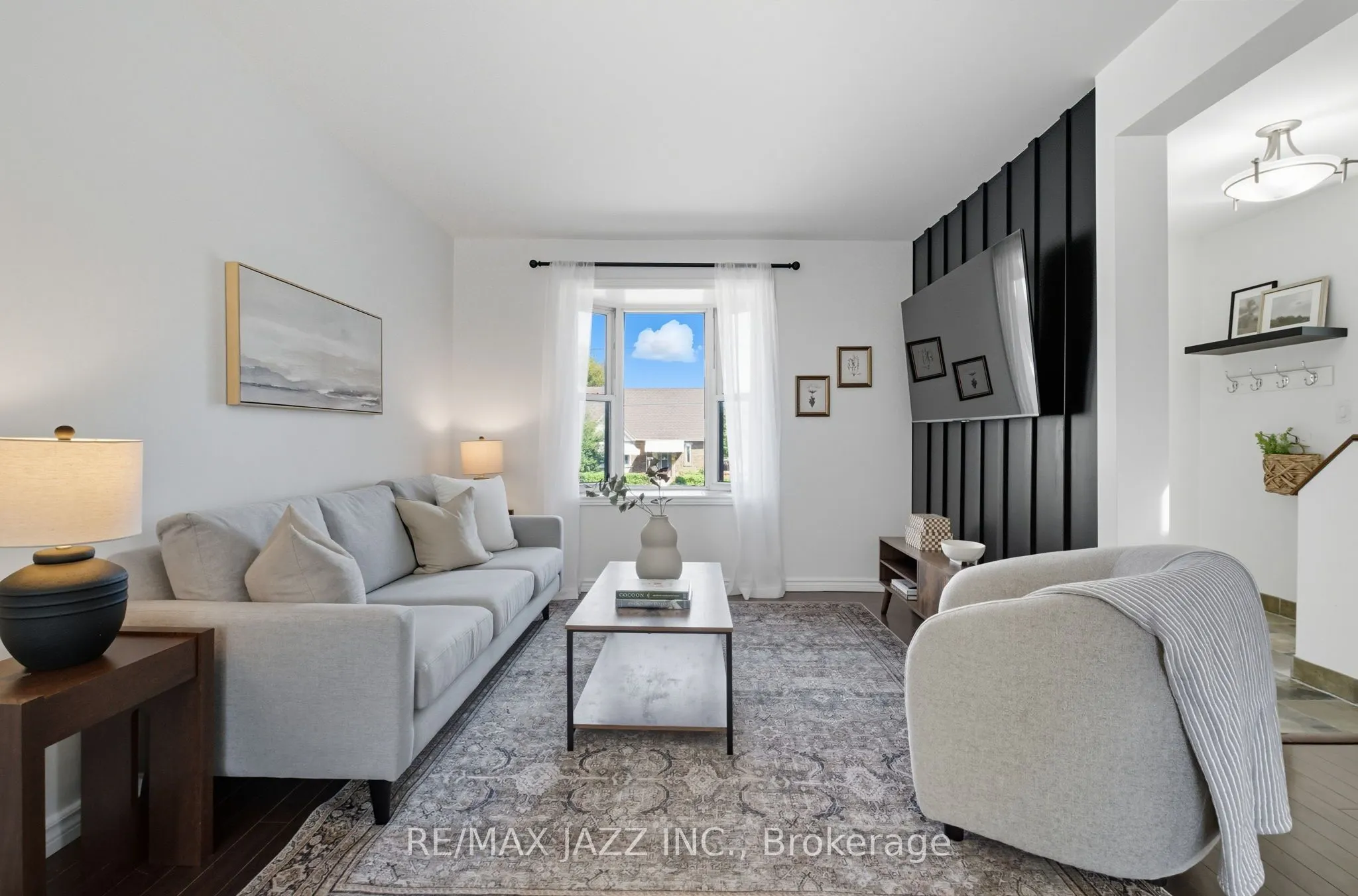 264 Ritson Road S