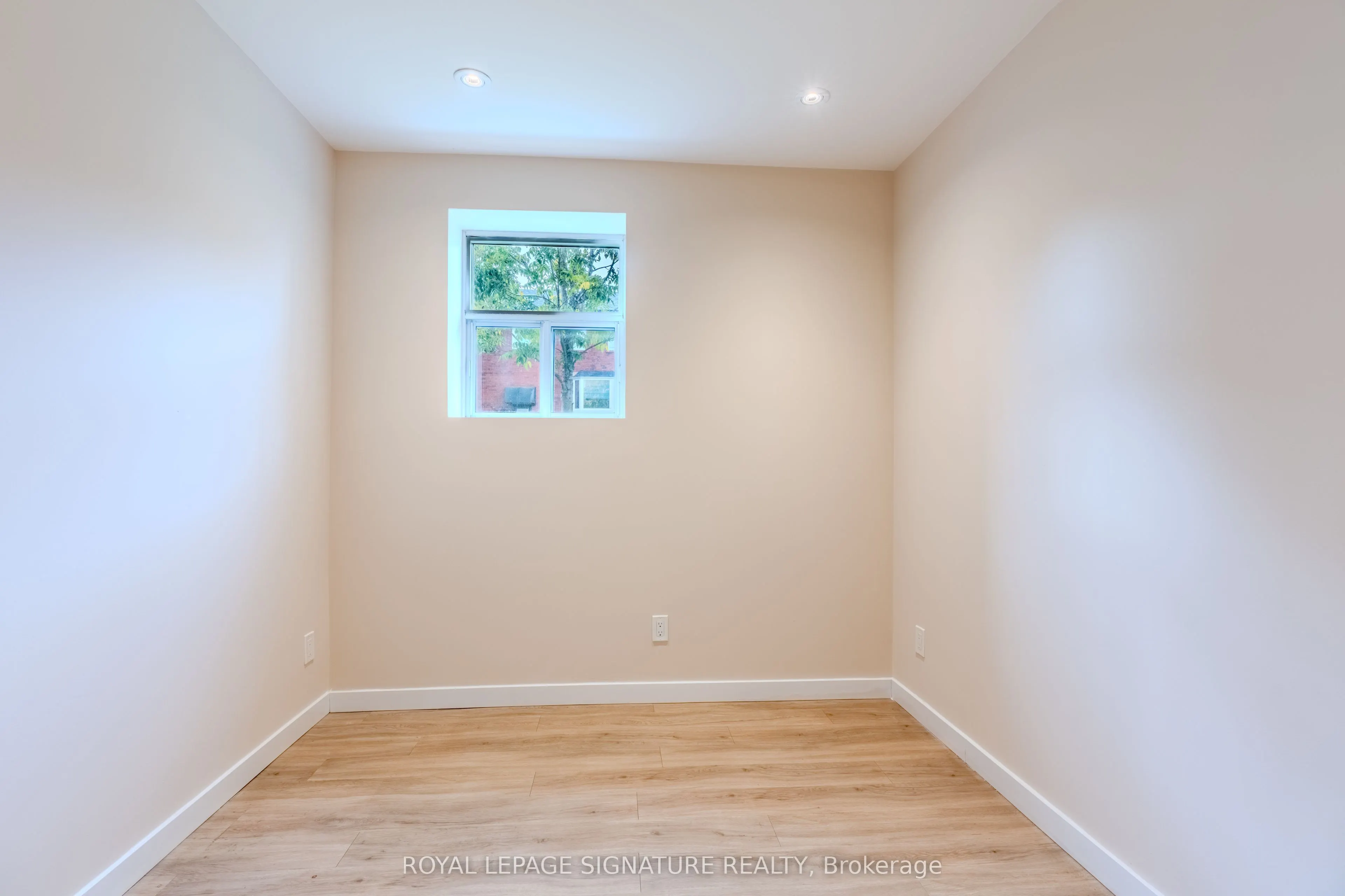 1 Hassard Avenue, #2