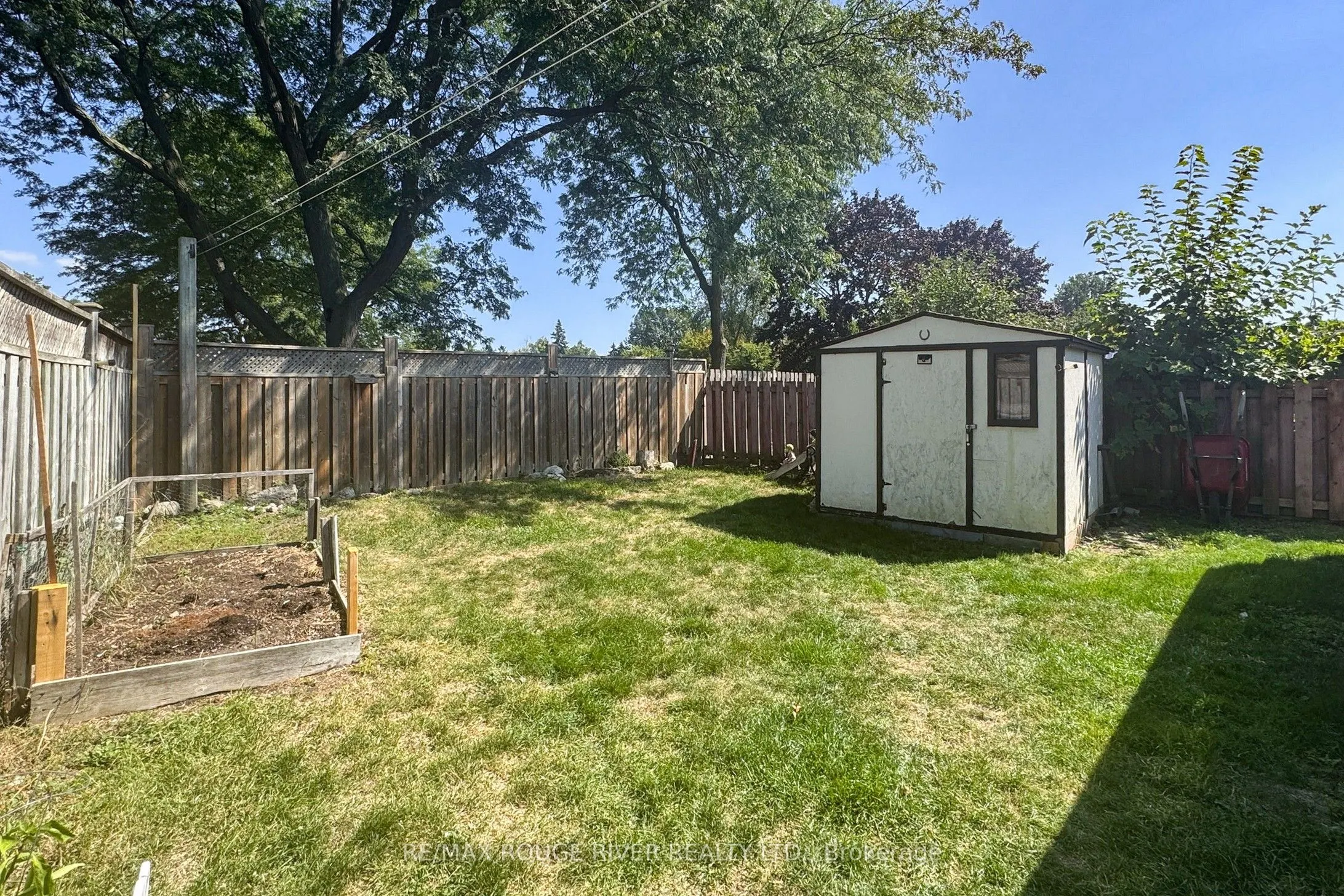 18 Darlingside Drive