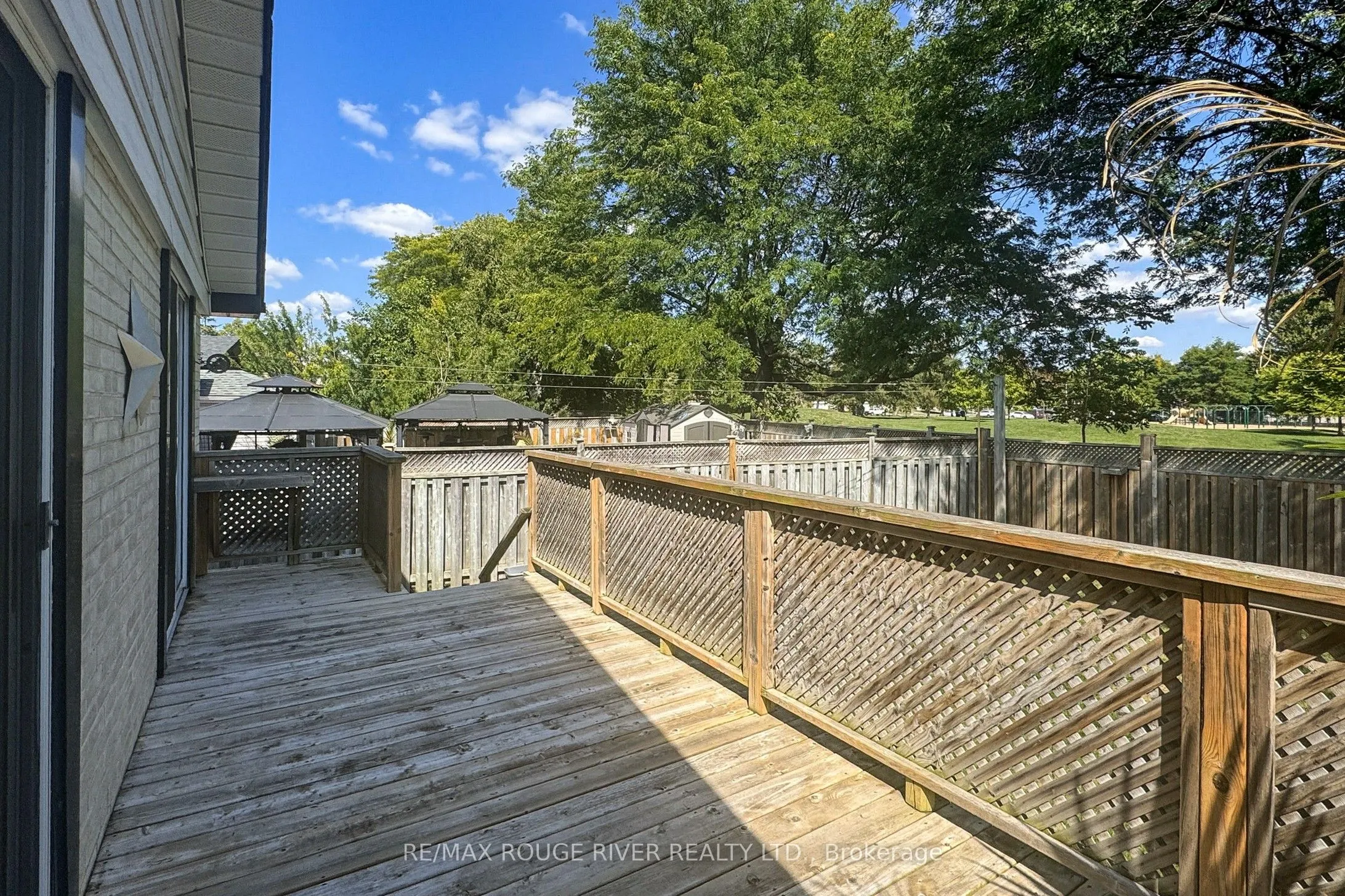 18 Darlingside Drive