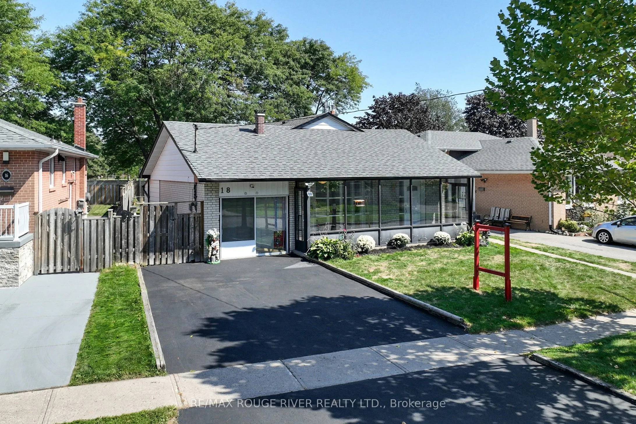 18 Darlingside Drive