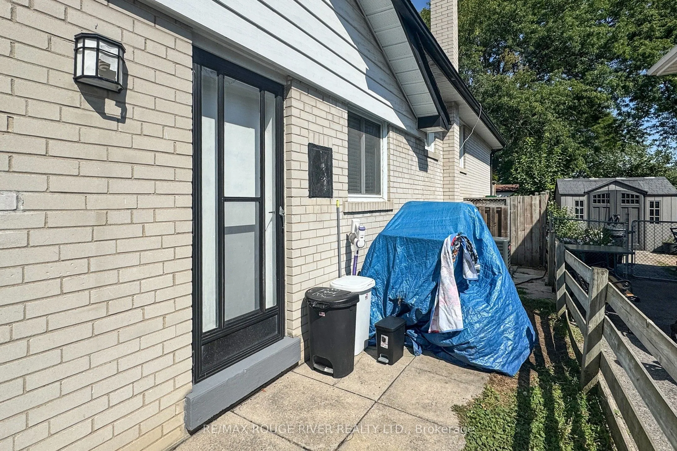 18 Darlingside Drive