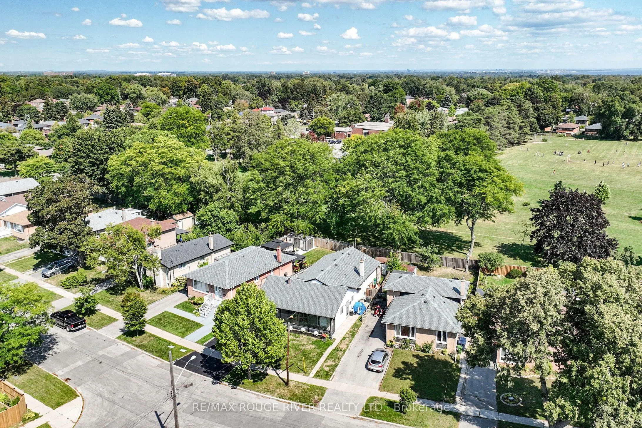 18 Darlingside Drive