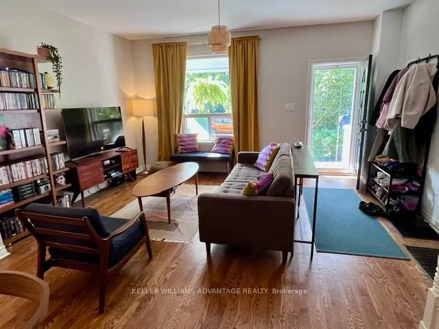 54 Strathcona Avenue