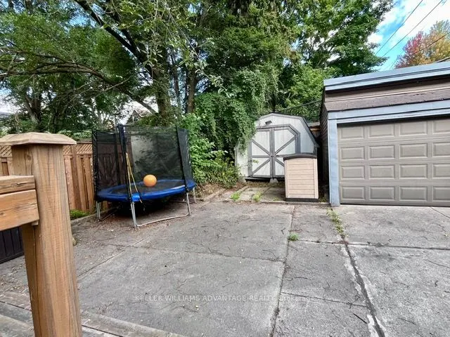 54 Strathcona Avenue