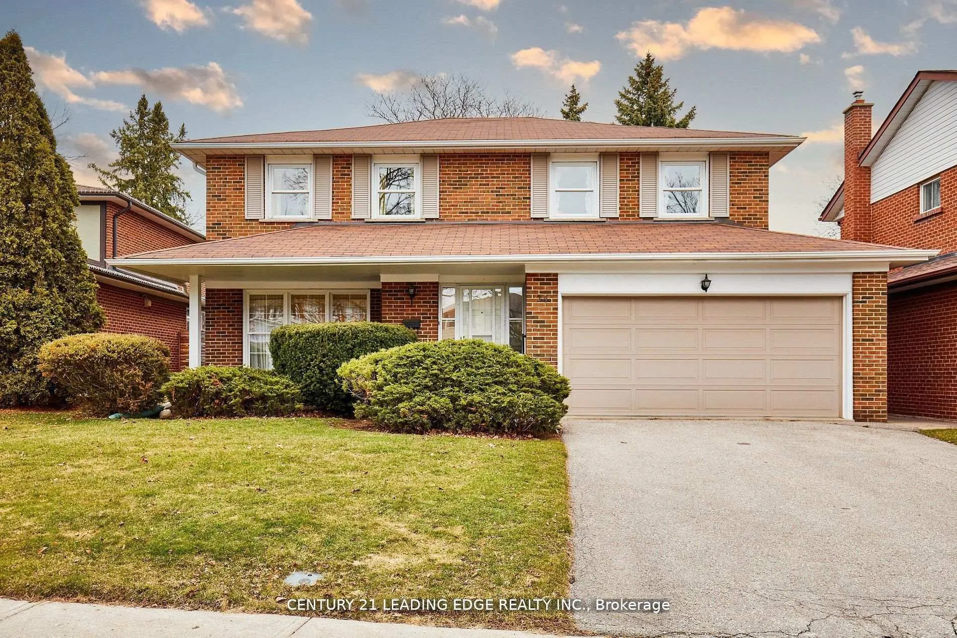 24 Dunmurray Boulevard