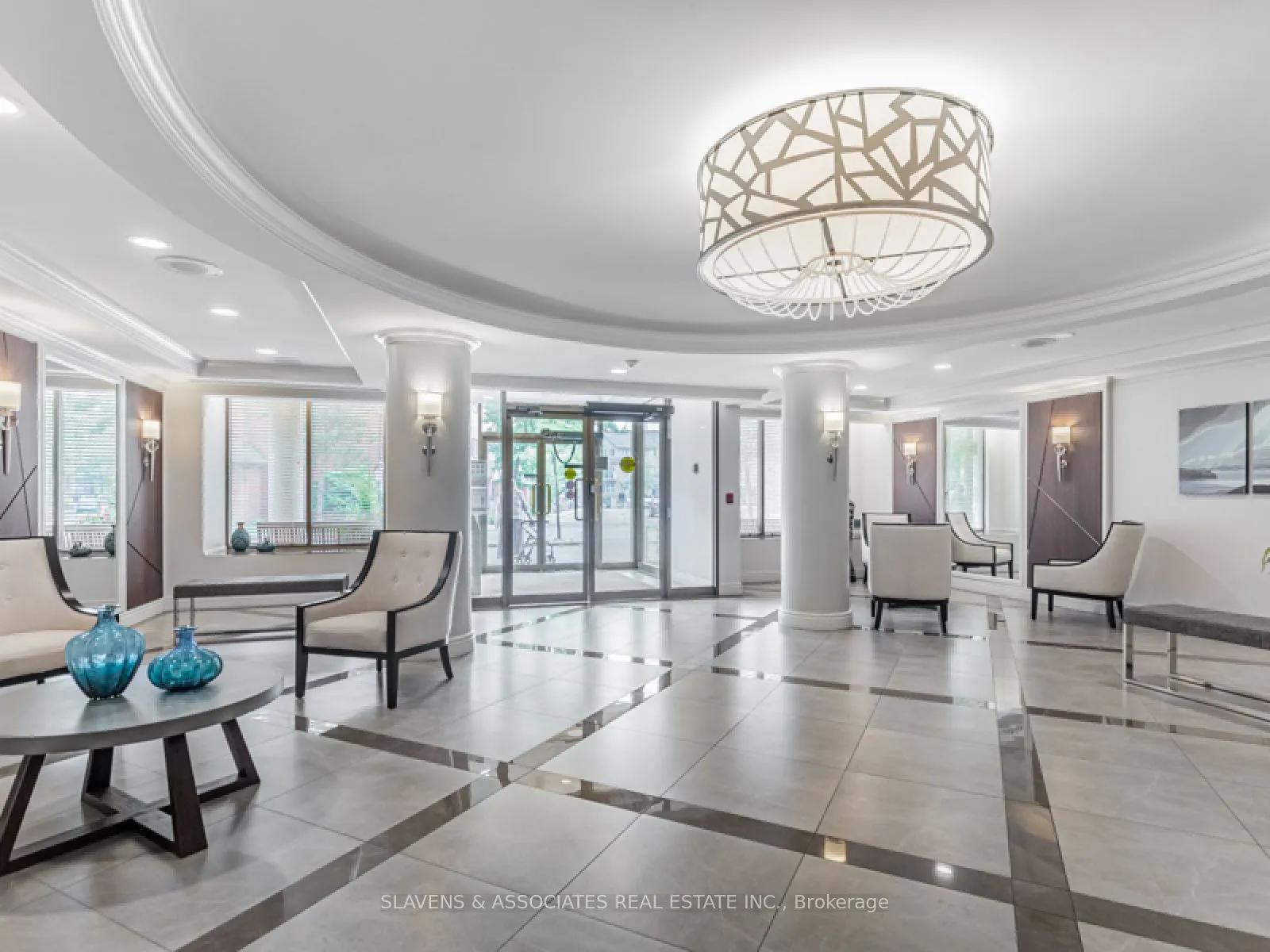 1000 The Esplanade Road N, #1404