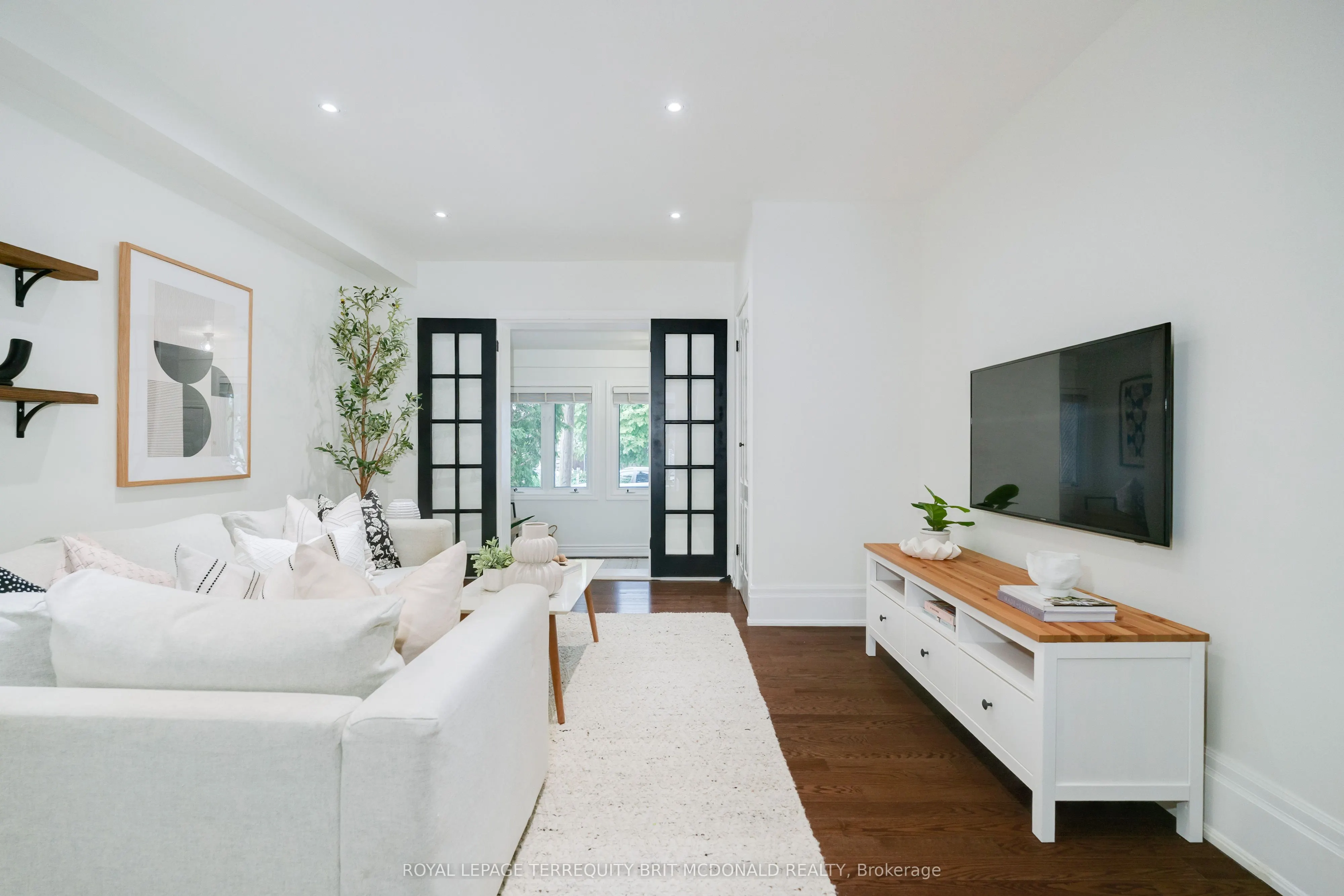 76 Seymour Avenue