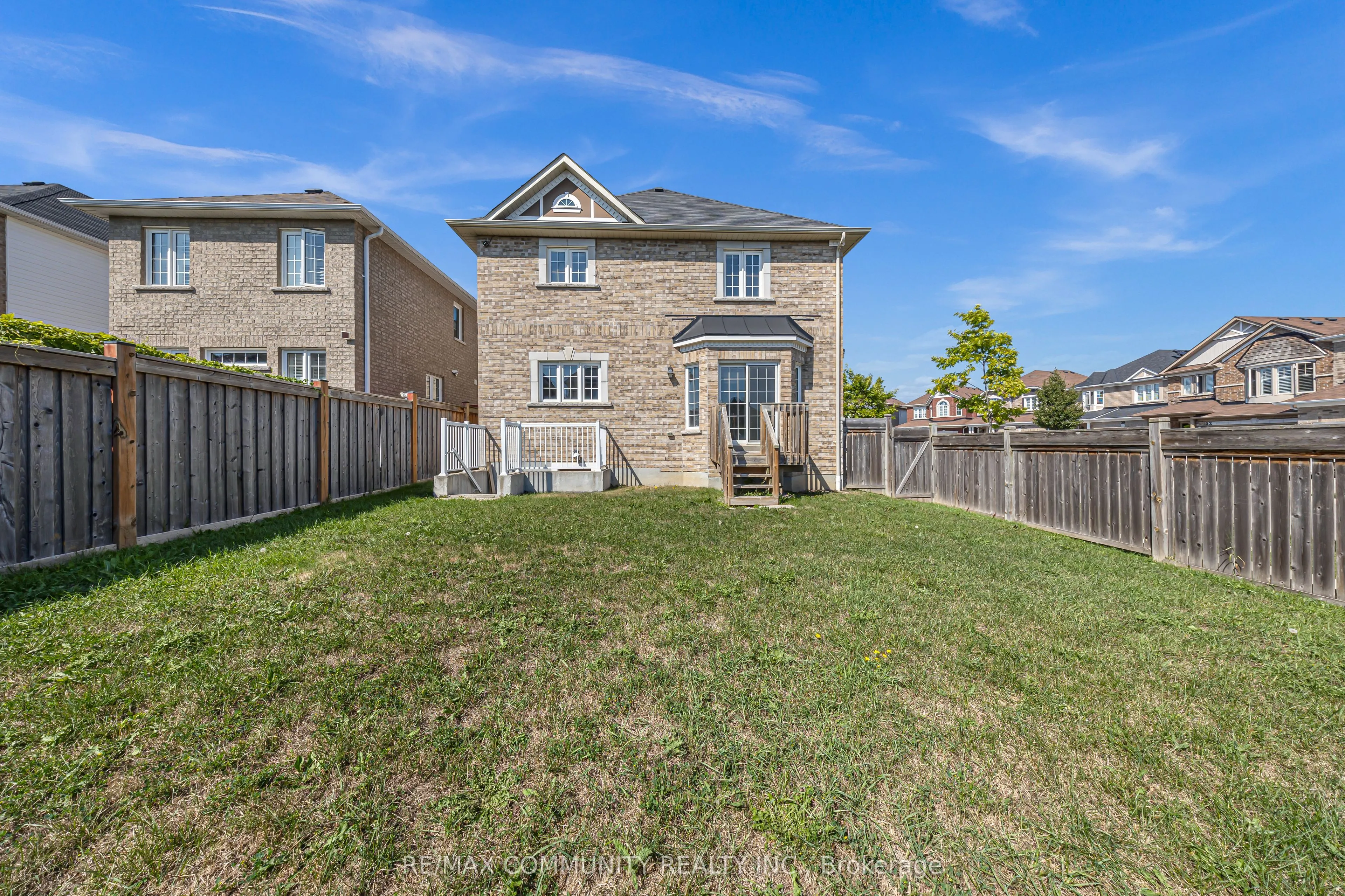 35 McCourt Drive
