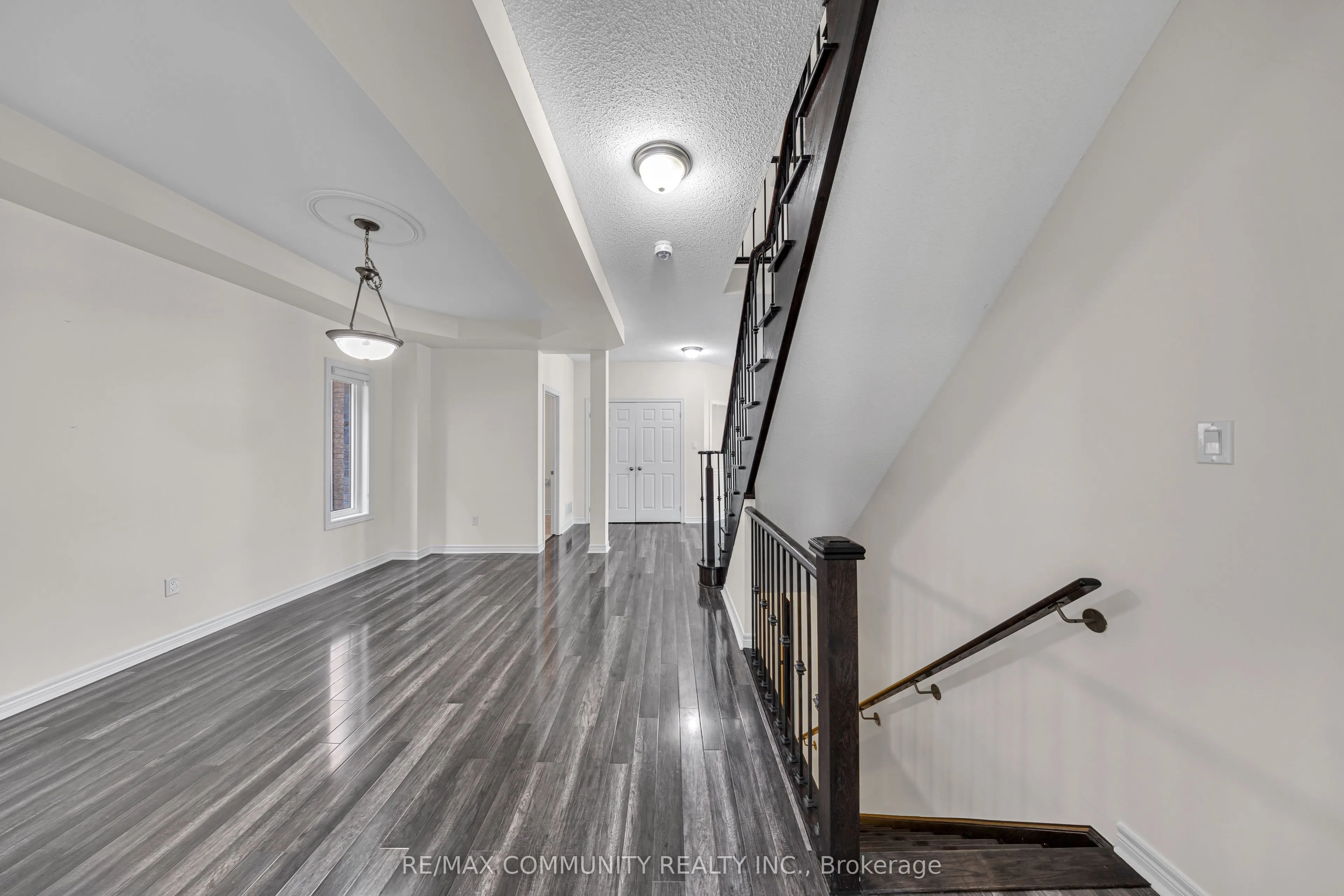 35 McCourt Drive