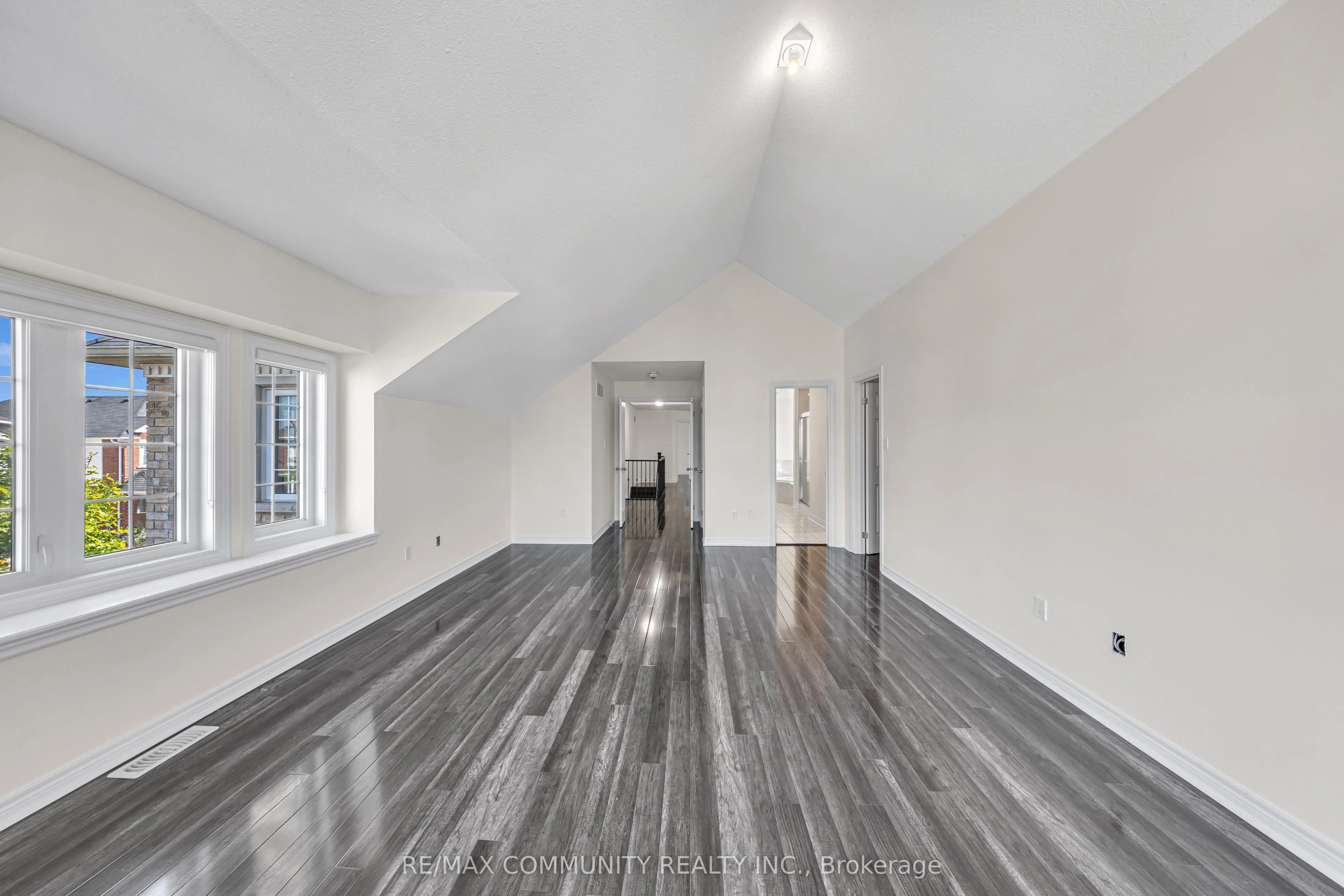 35 McCourt Drive