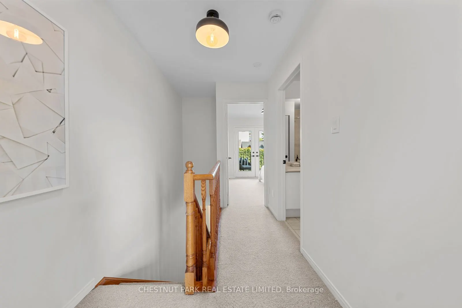 13 Agnes Lane