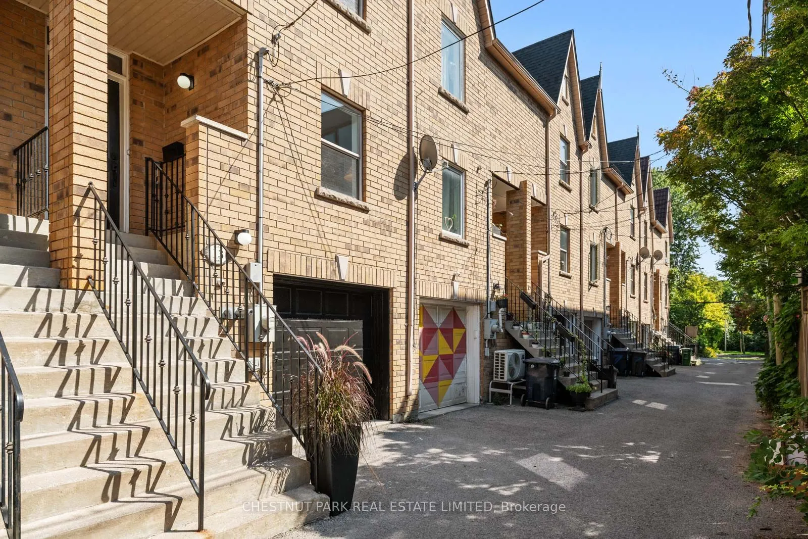 13 Agnes Lane