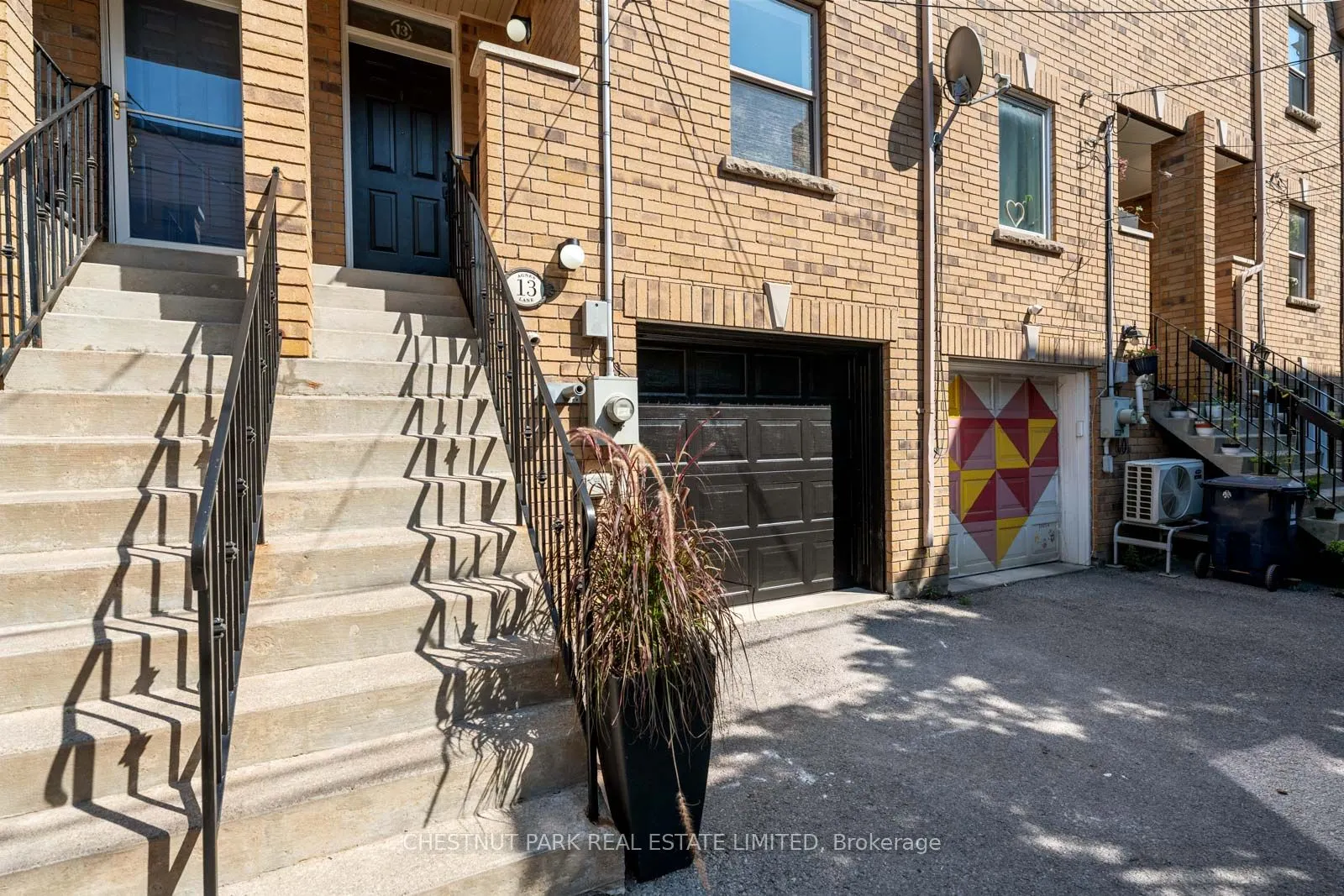 13 Agnes Lane