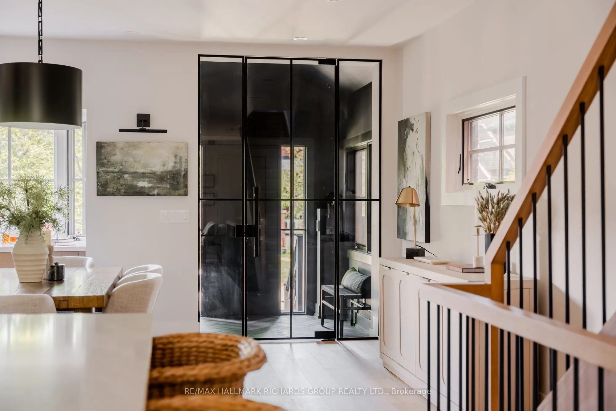 293 Kingswood Road