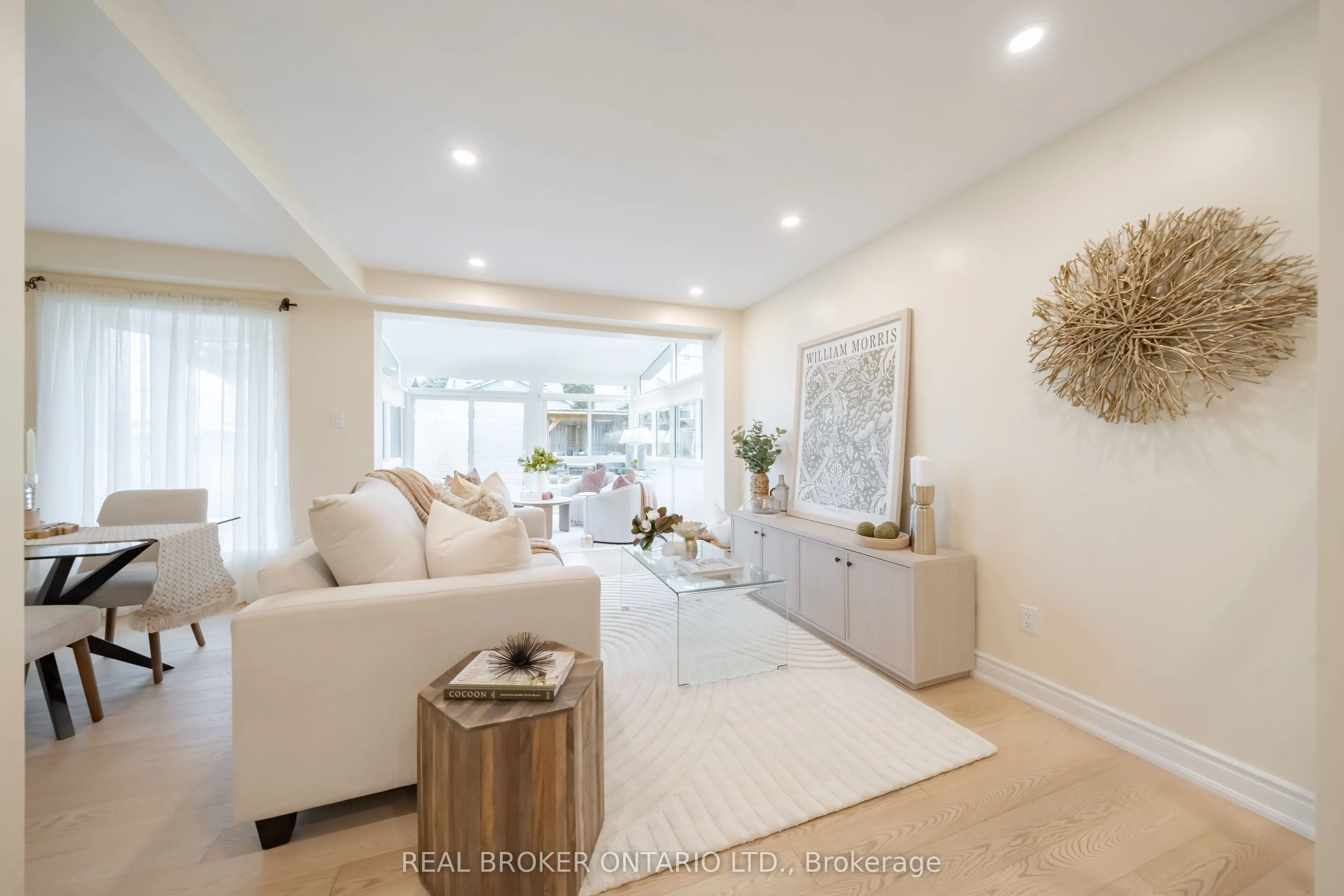 24 Angus Drive