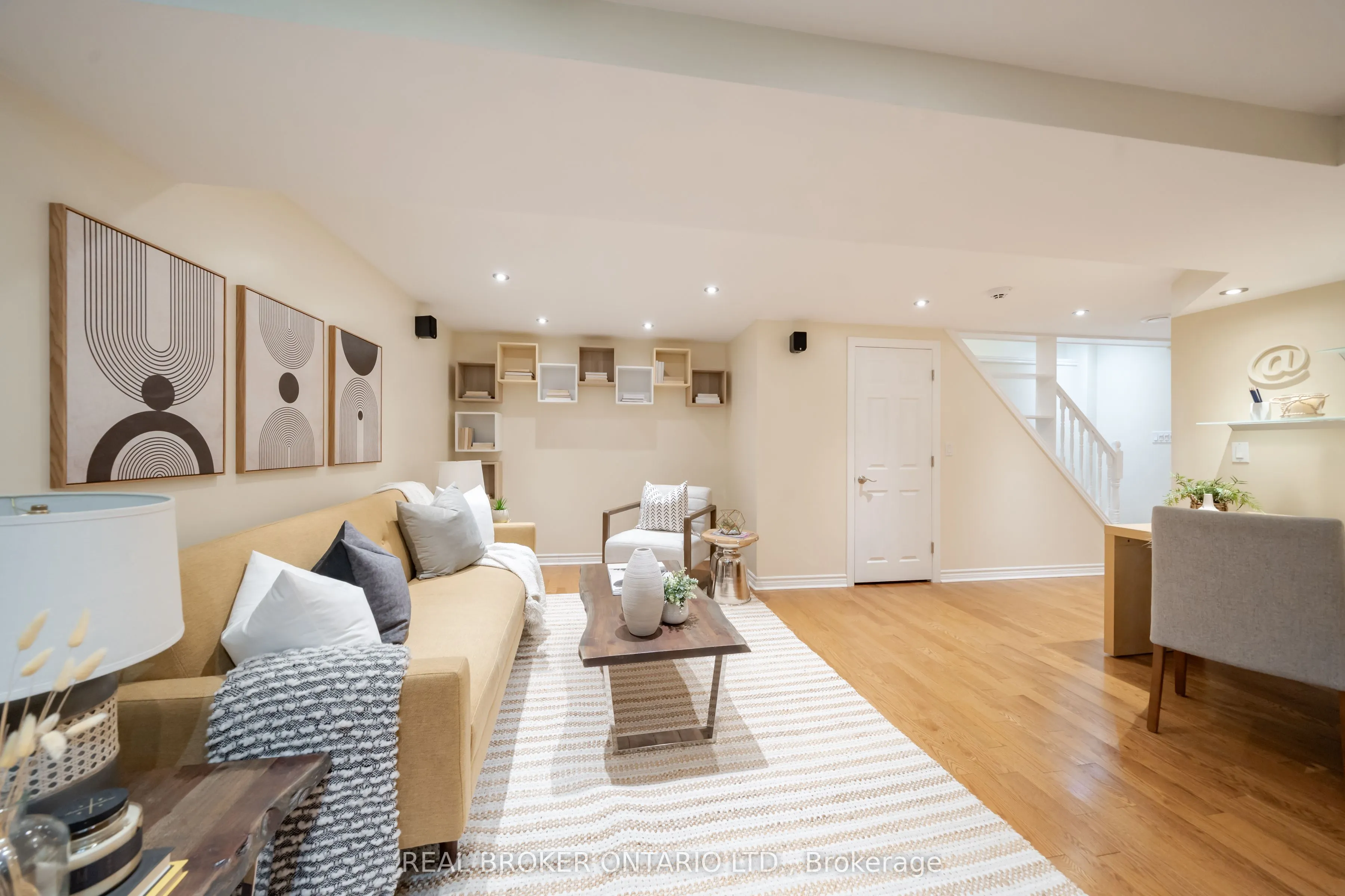 24 Angus Drive