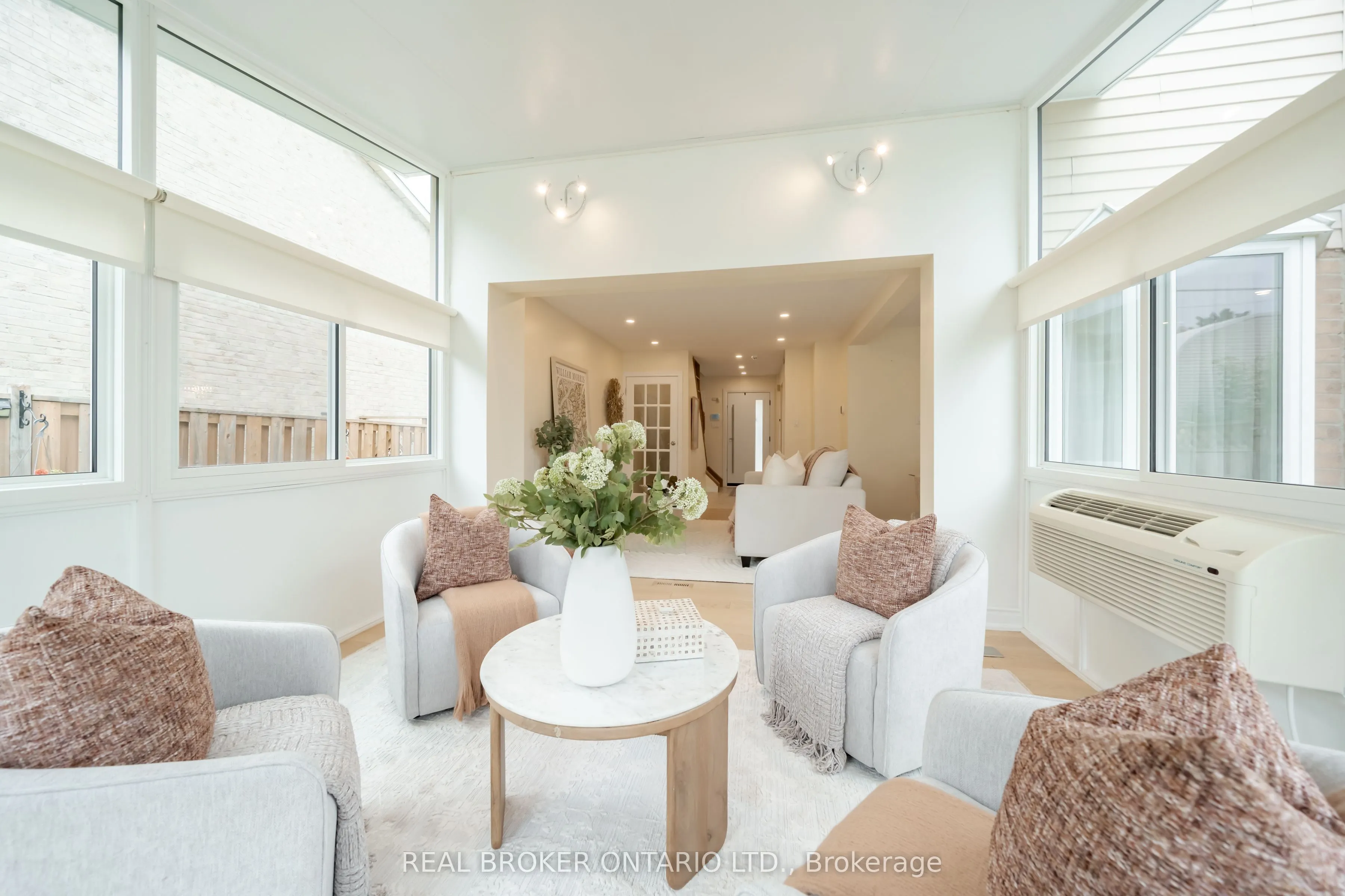 24 Angus Drive