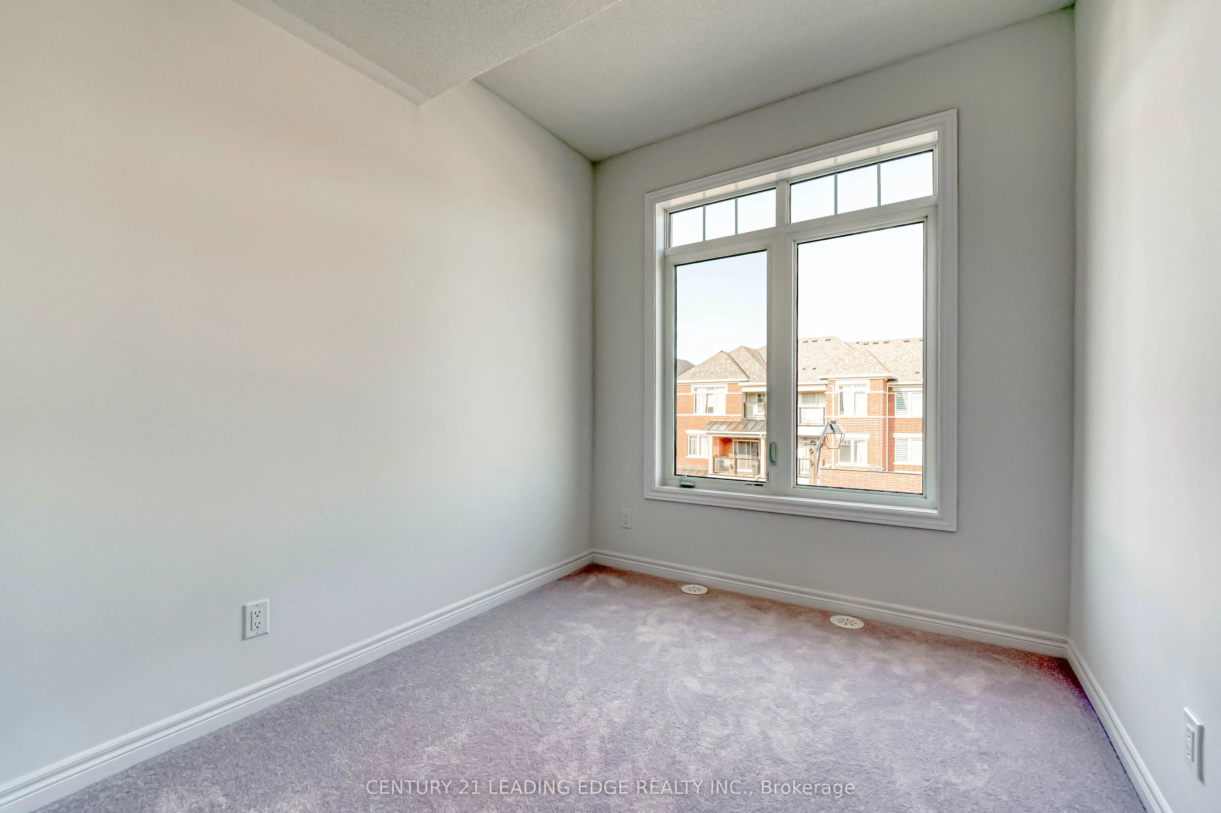 1112 Lockie Drive