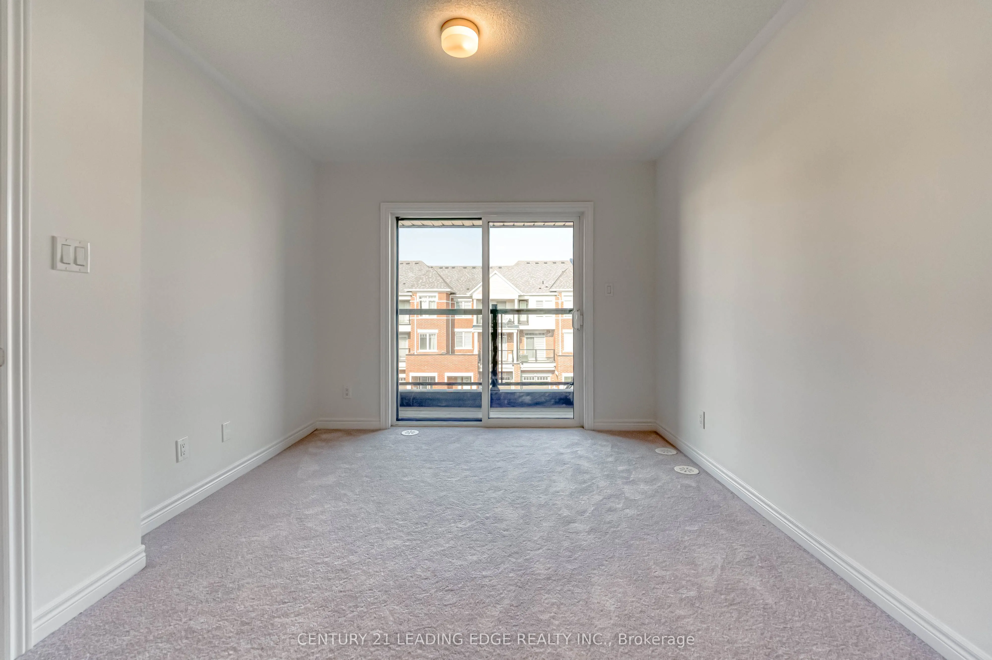 1112 Lockie Drive
