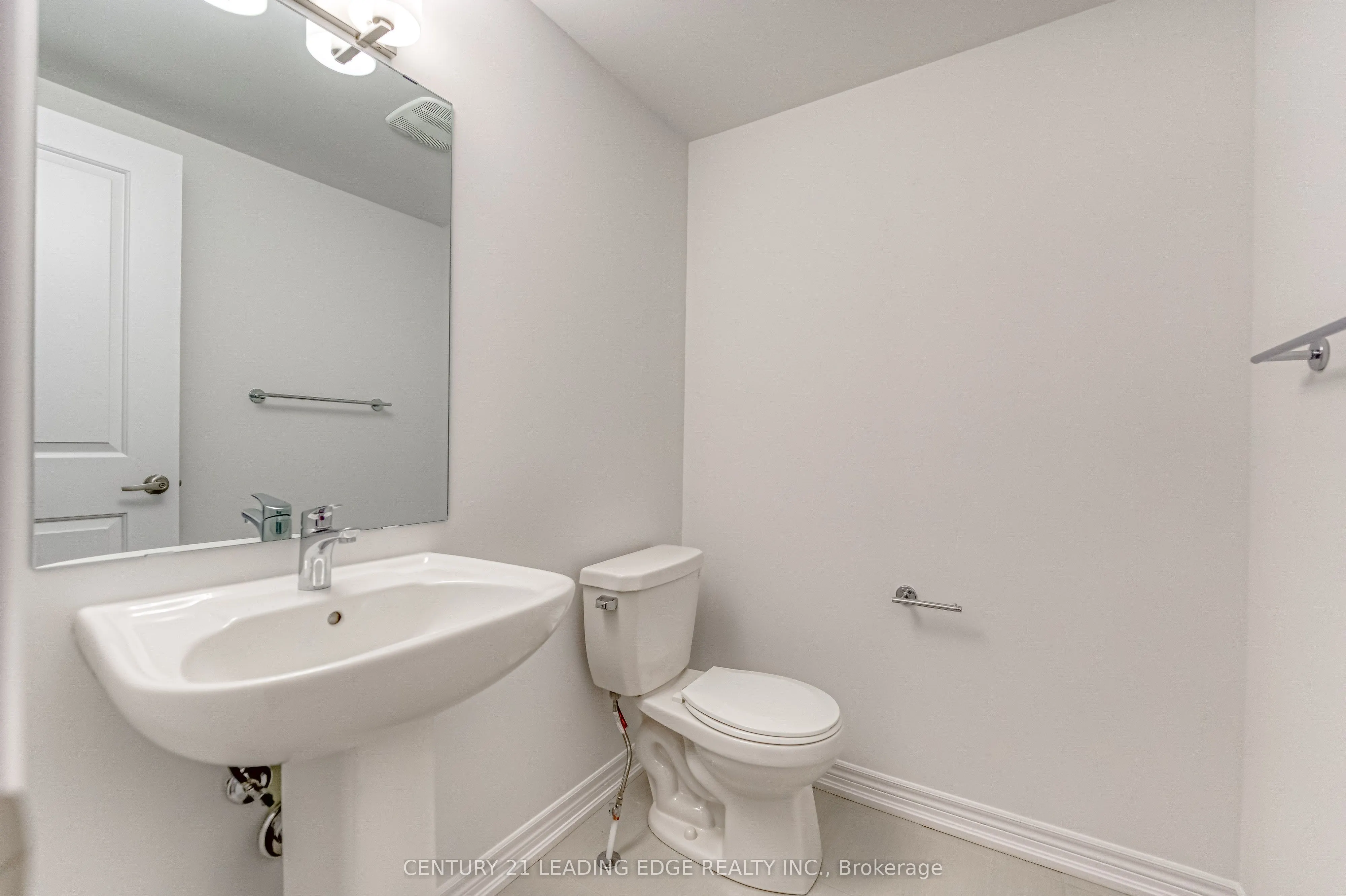 1112 Lockie Drive