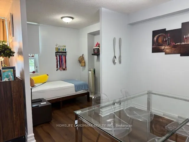 15 Torrance Road, #1811