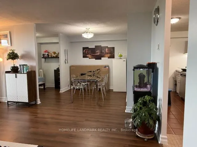 15 Torrance Road, #1811