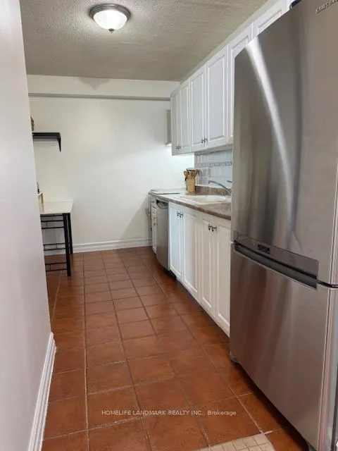 15 Torrance Road, #1811