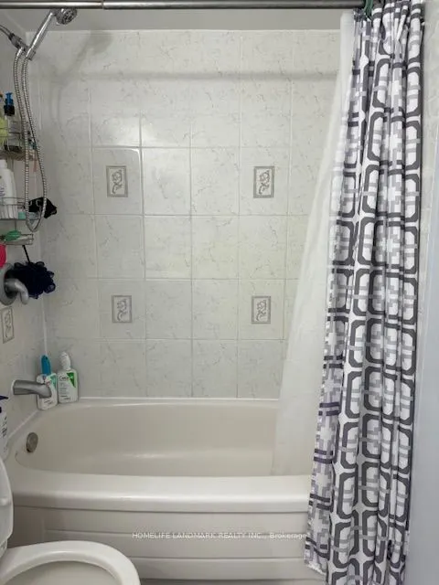 15 Torrance Road, #1811