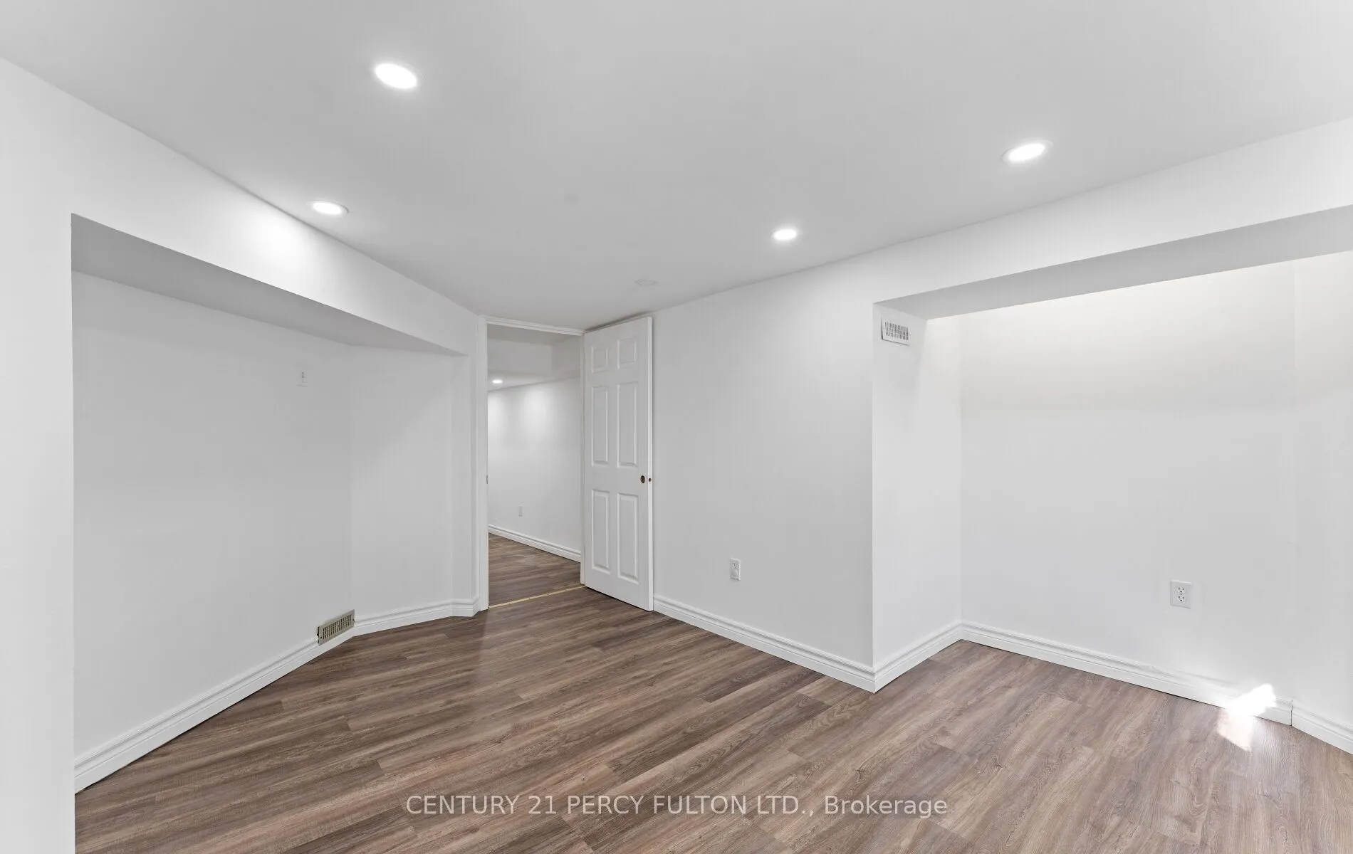 228 Brock Street N, #LOWER