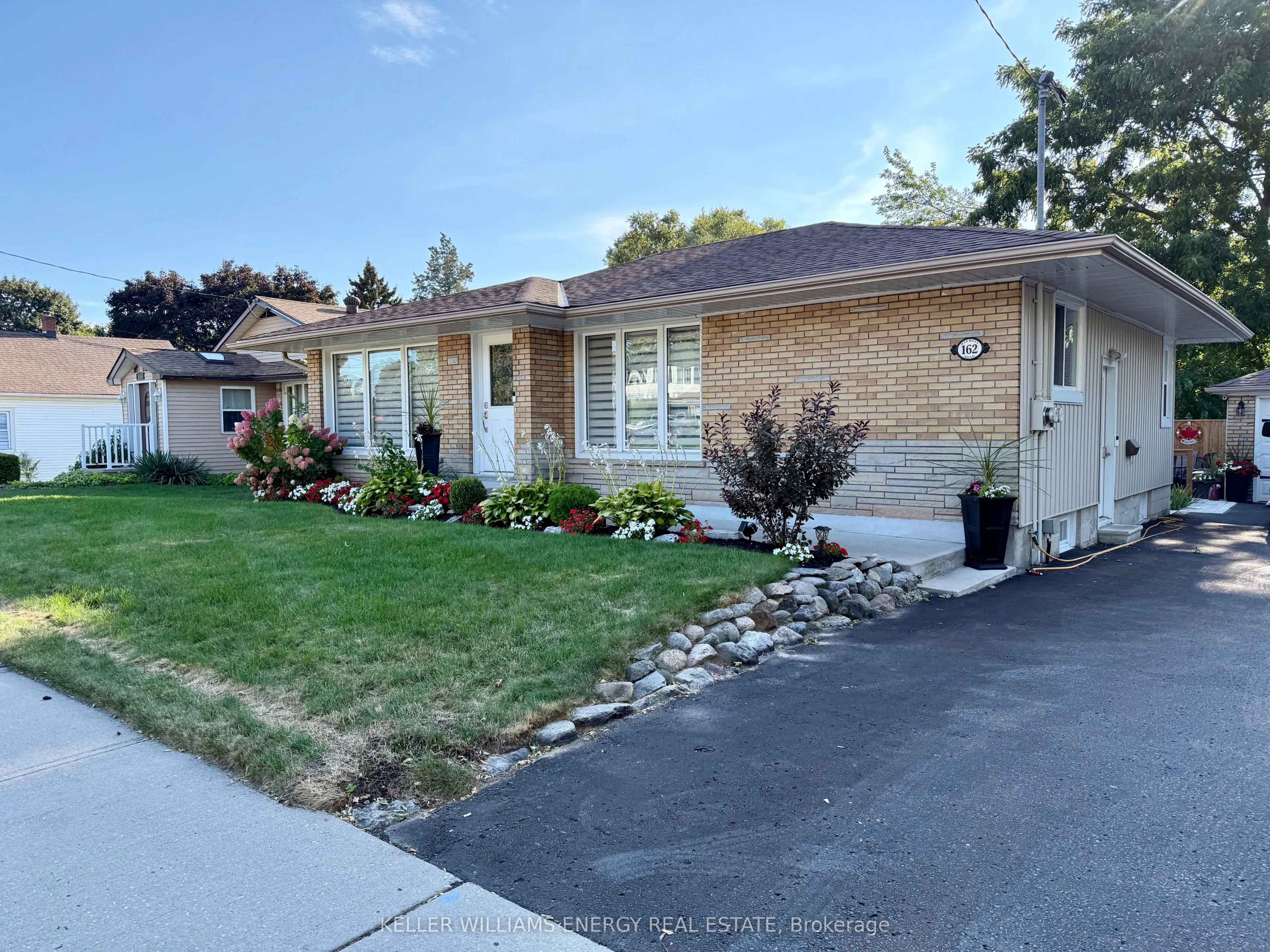 162 Harmony Road N, #BSMT