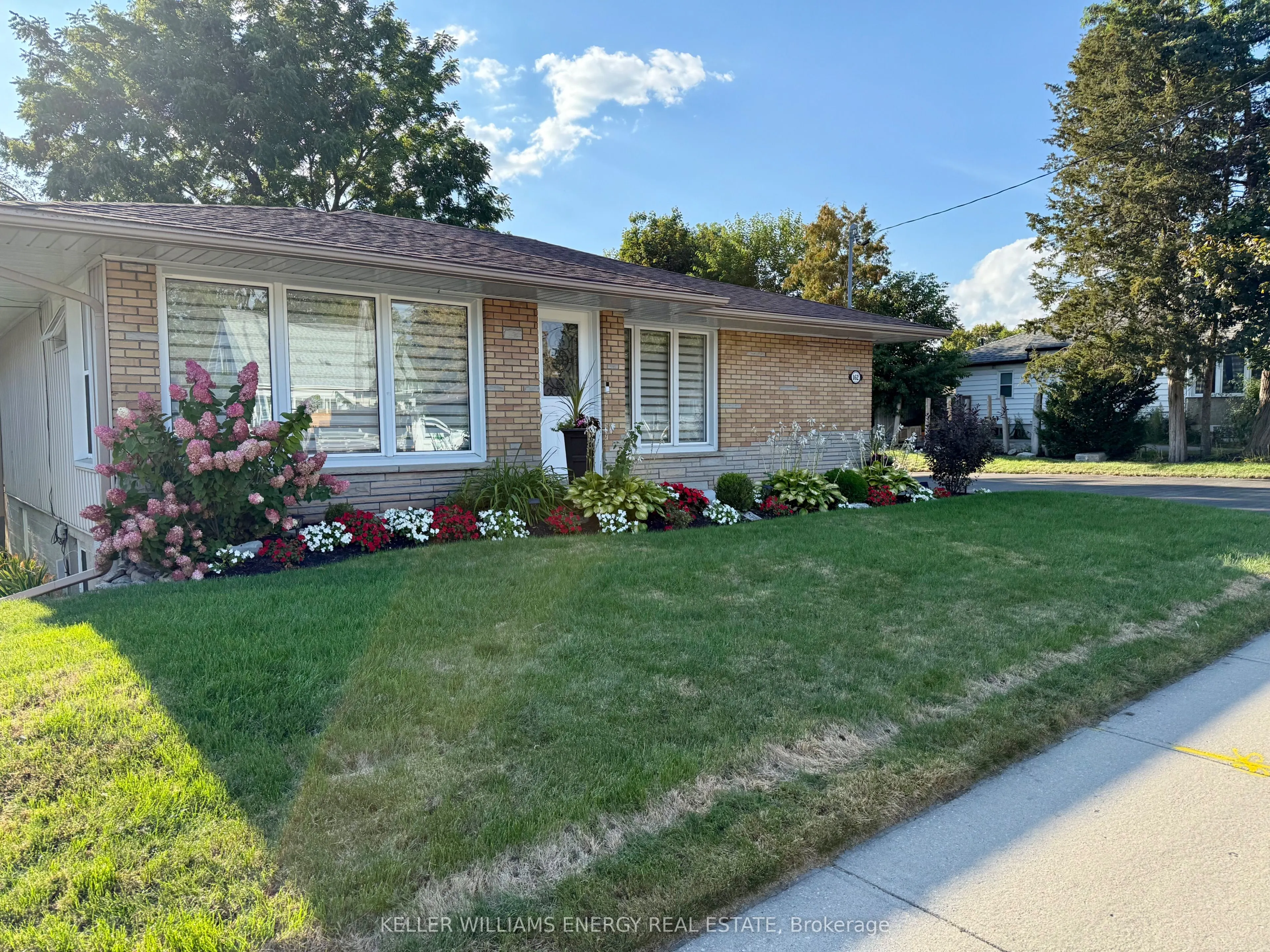 162 Harmony Road N, #BSMT