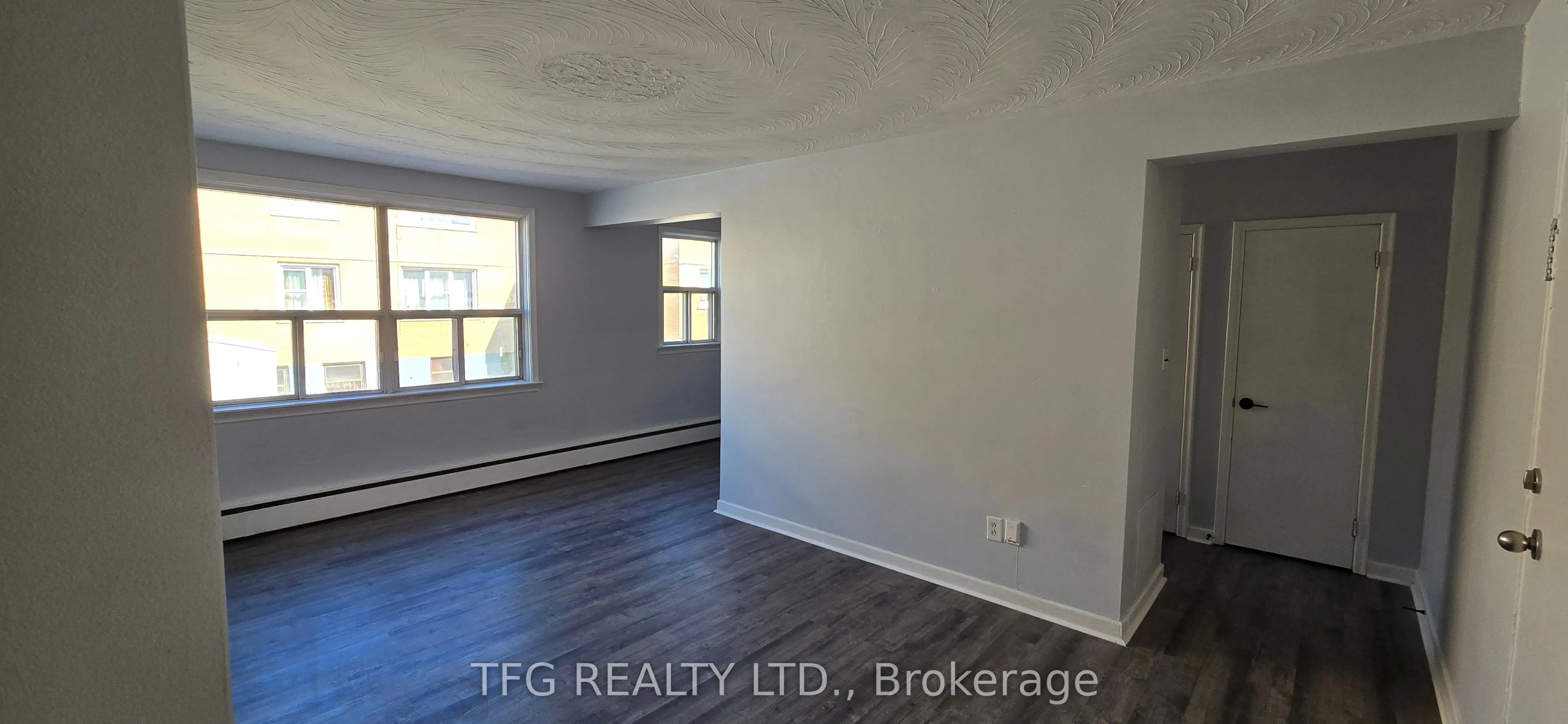 300 Montrave Avenue, #8