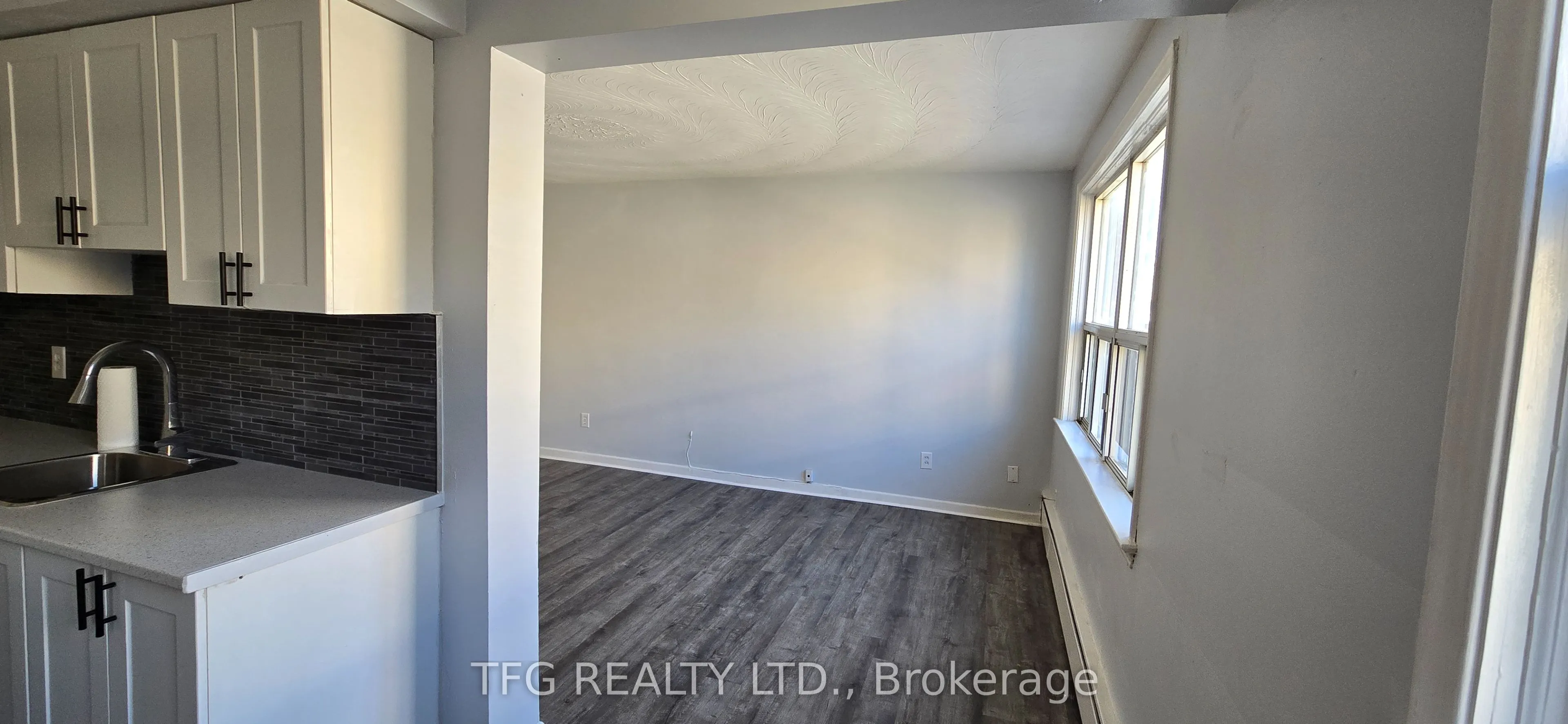 300 Montrave Avenue, #8