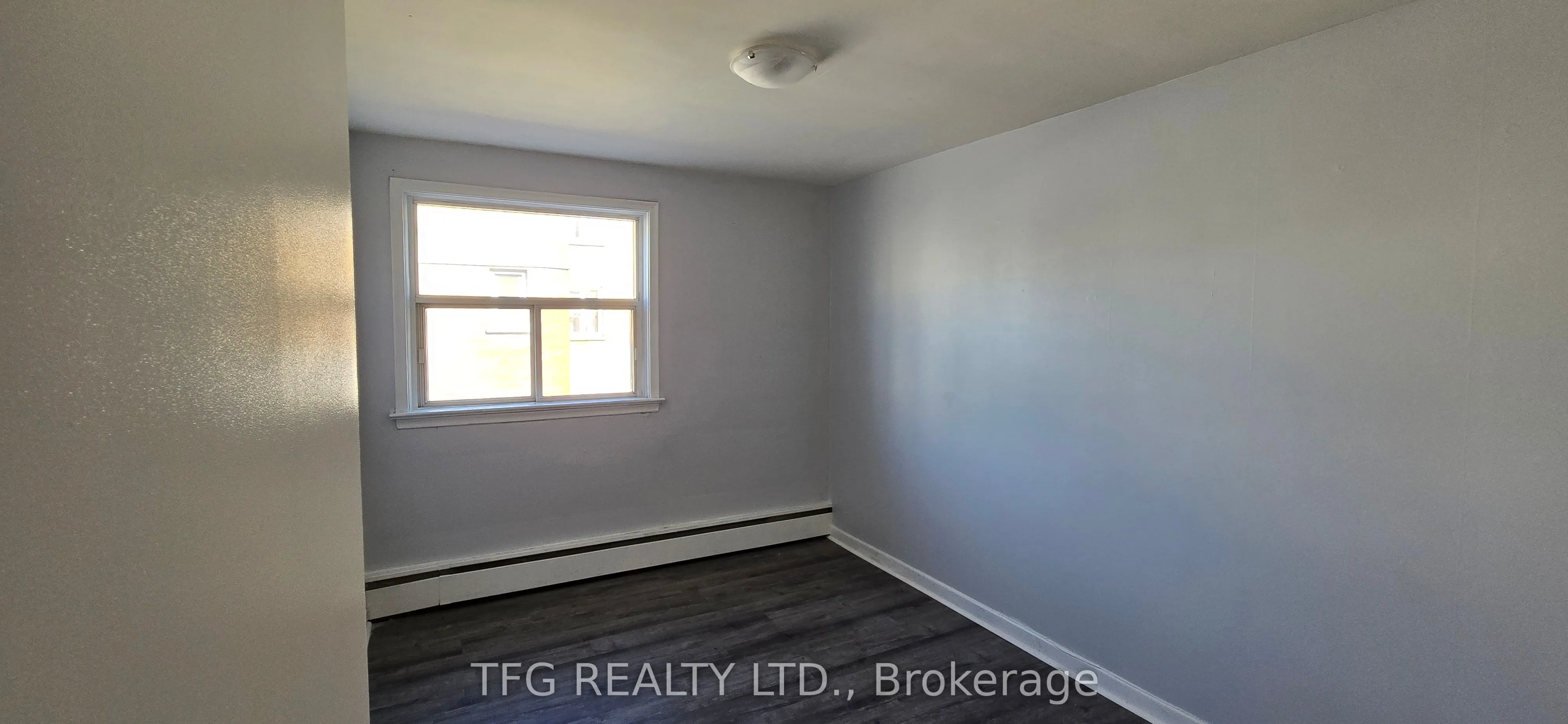 300 Montrave Avenue, #8