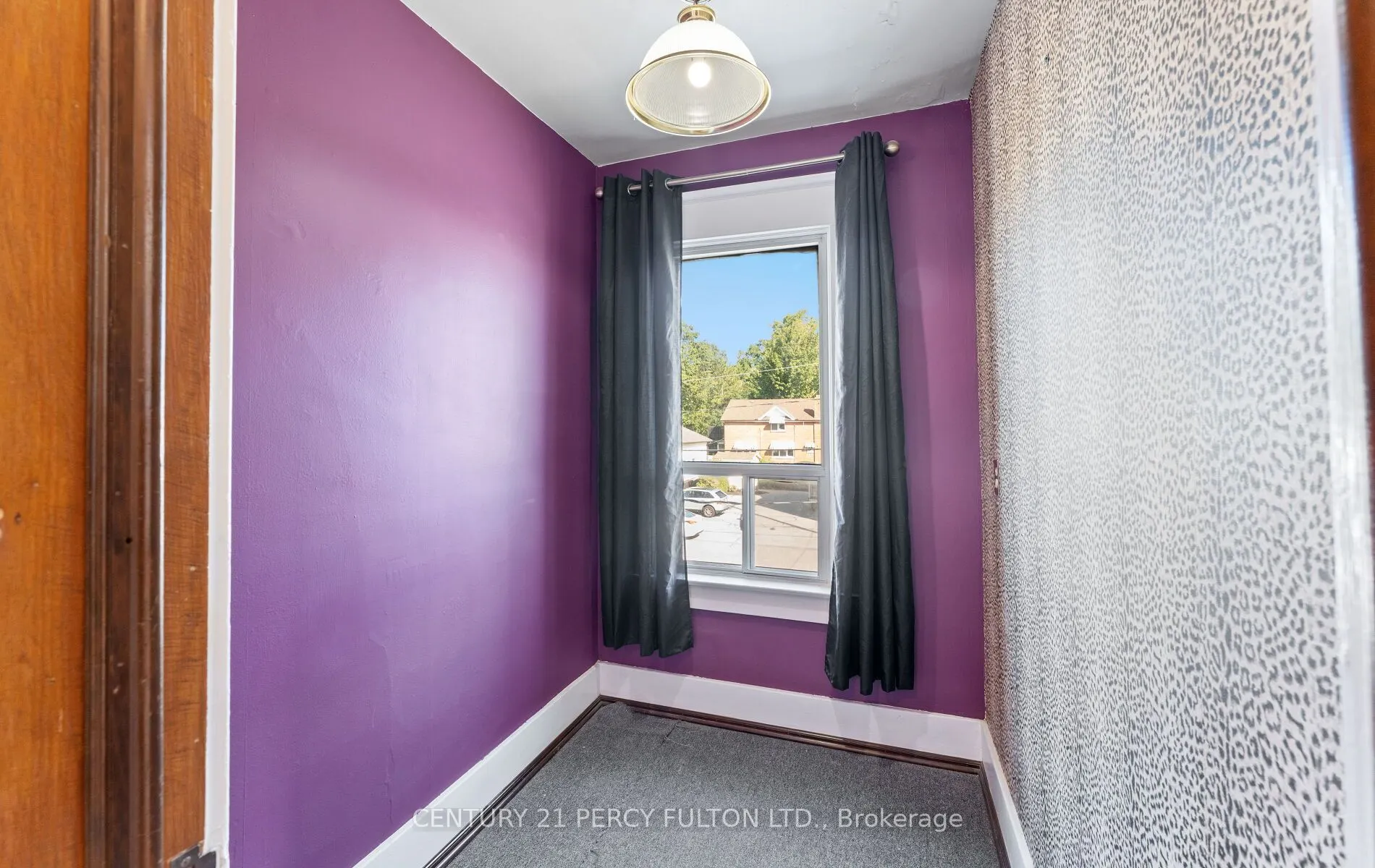 228 Brock Street N, #UPPER